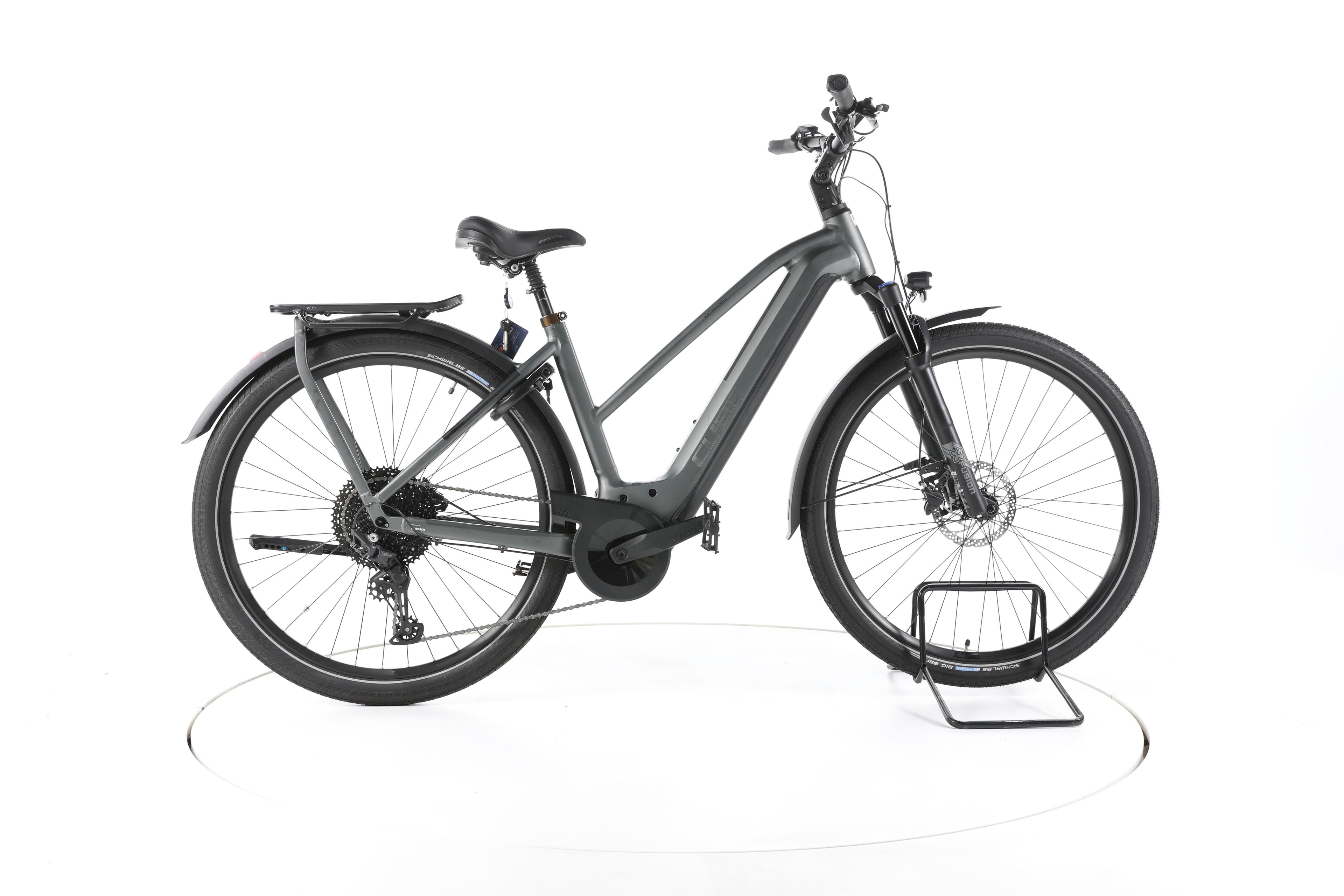 Cube Kathmandu Hybrid Pro Trekking E-Bike 2023 - Image 1