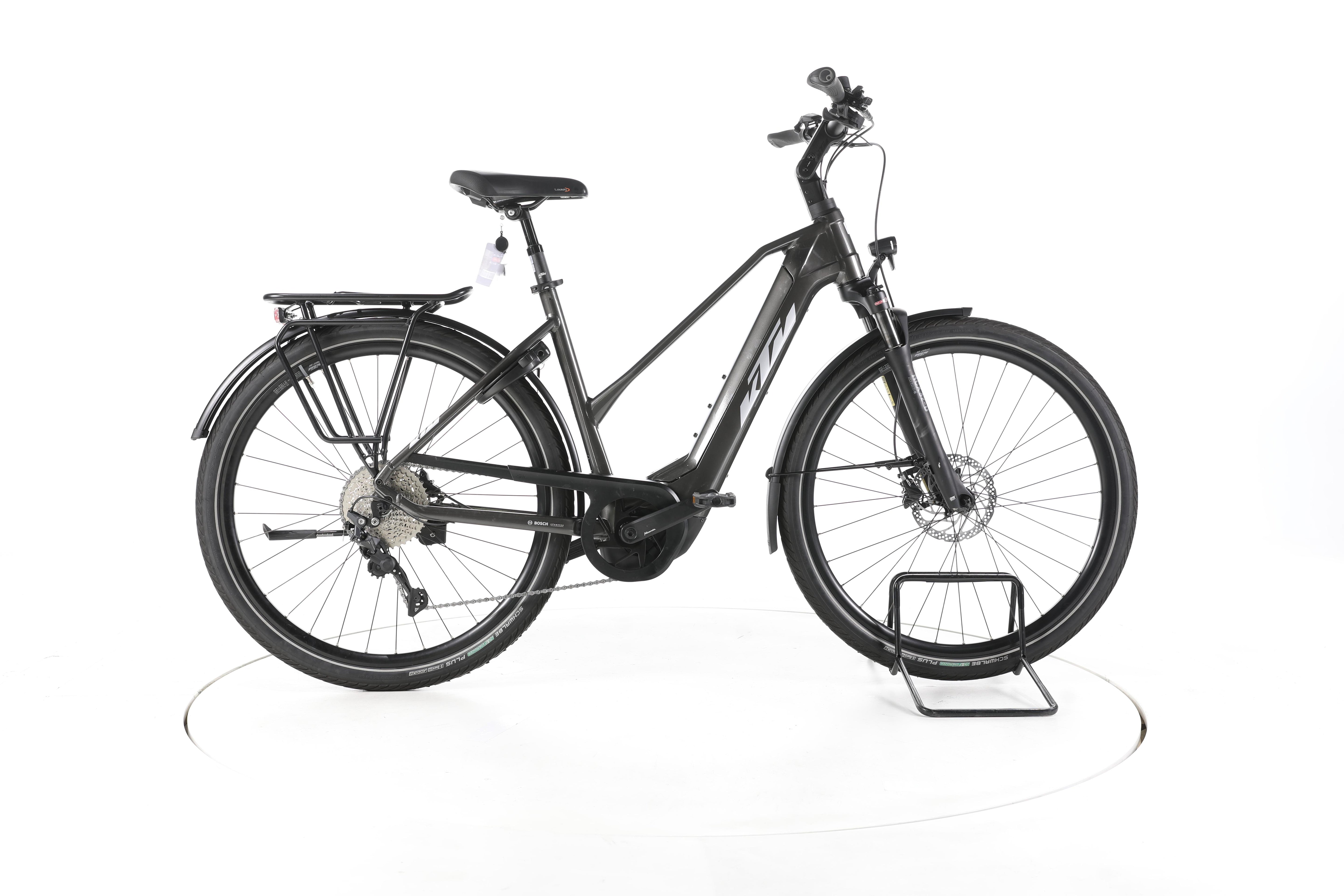 KTM MACINA STYLE 740 Trekking E-Bike - Image 1