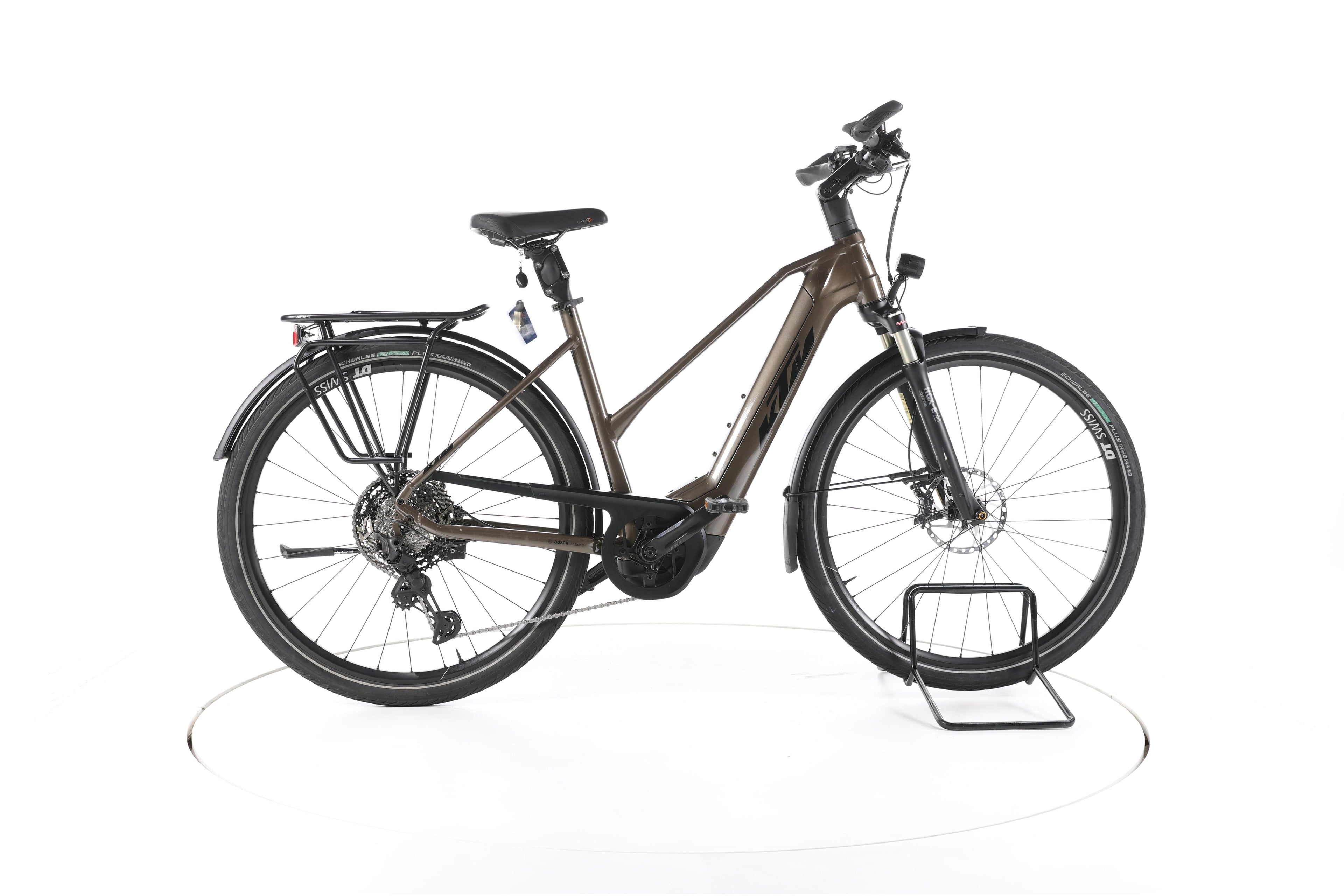 KTM Macina Style 710 Trekking E-Bike - Image 1