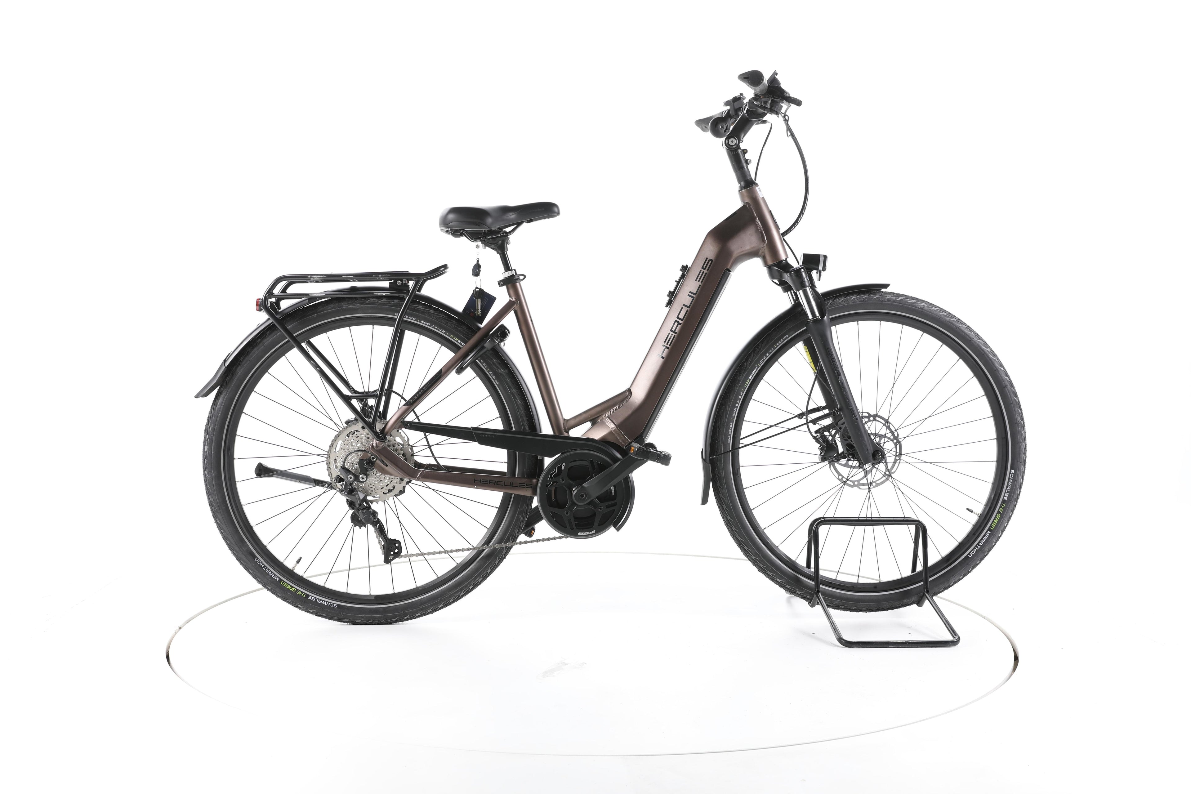 Hercules Pasero Sport I-10 Trekking E-Bike Tiefeinsteiger - Image 1