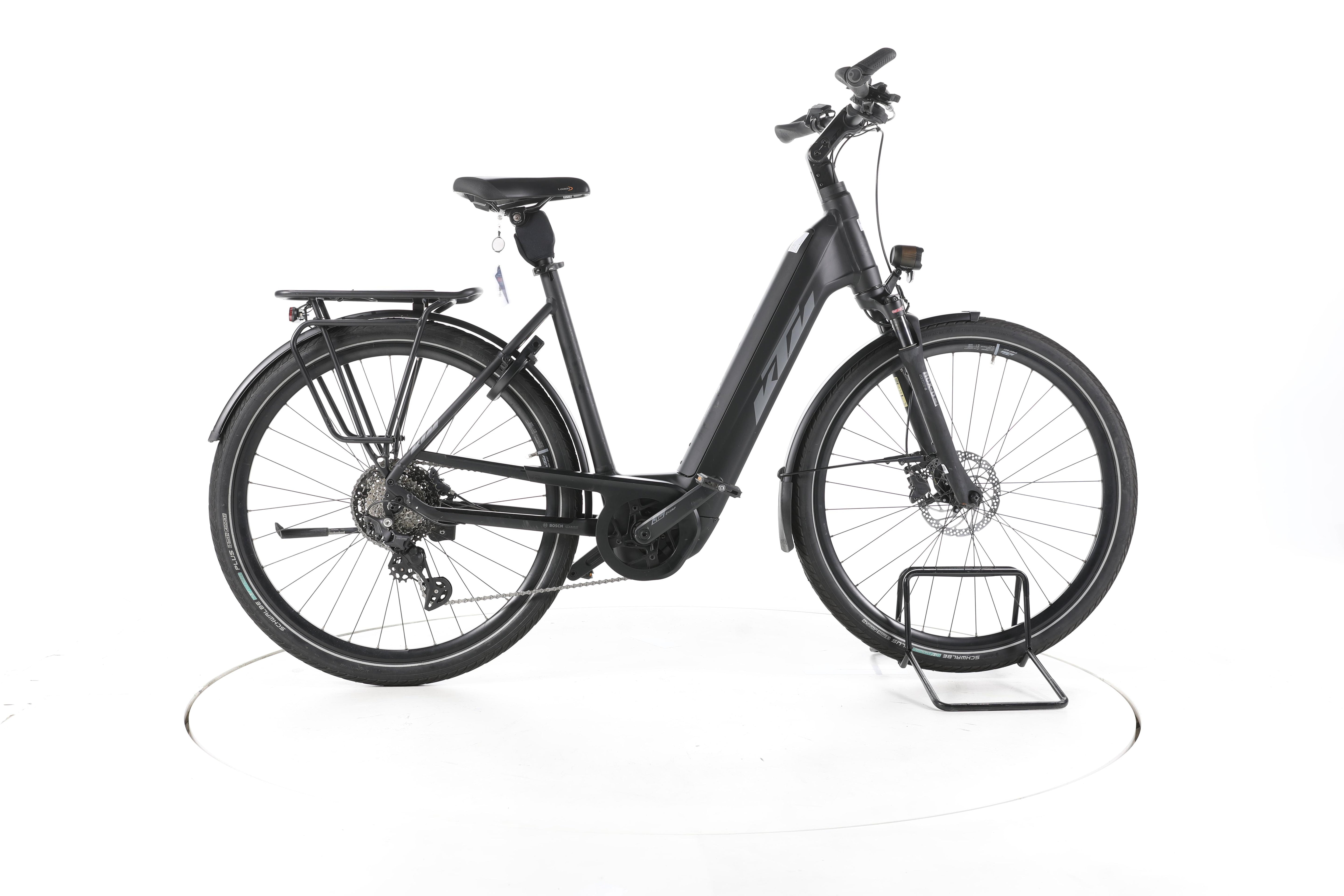 KTM ZEG Cento 10 Plus Trekking E-Bike Tiefeinsteiger - Image 1