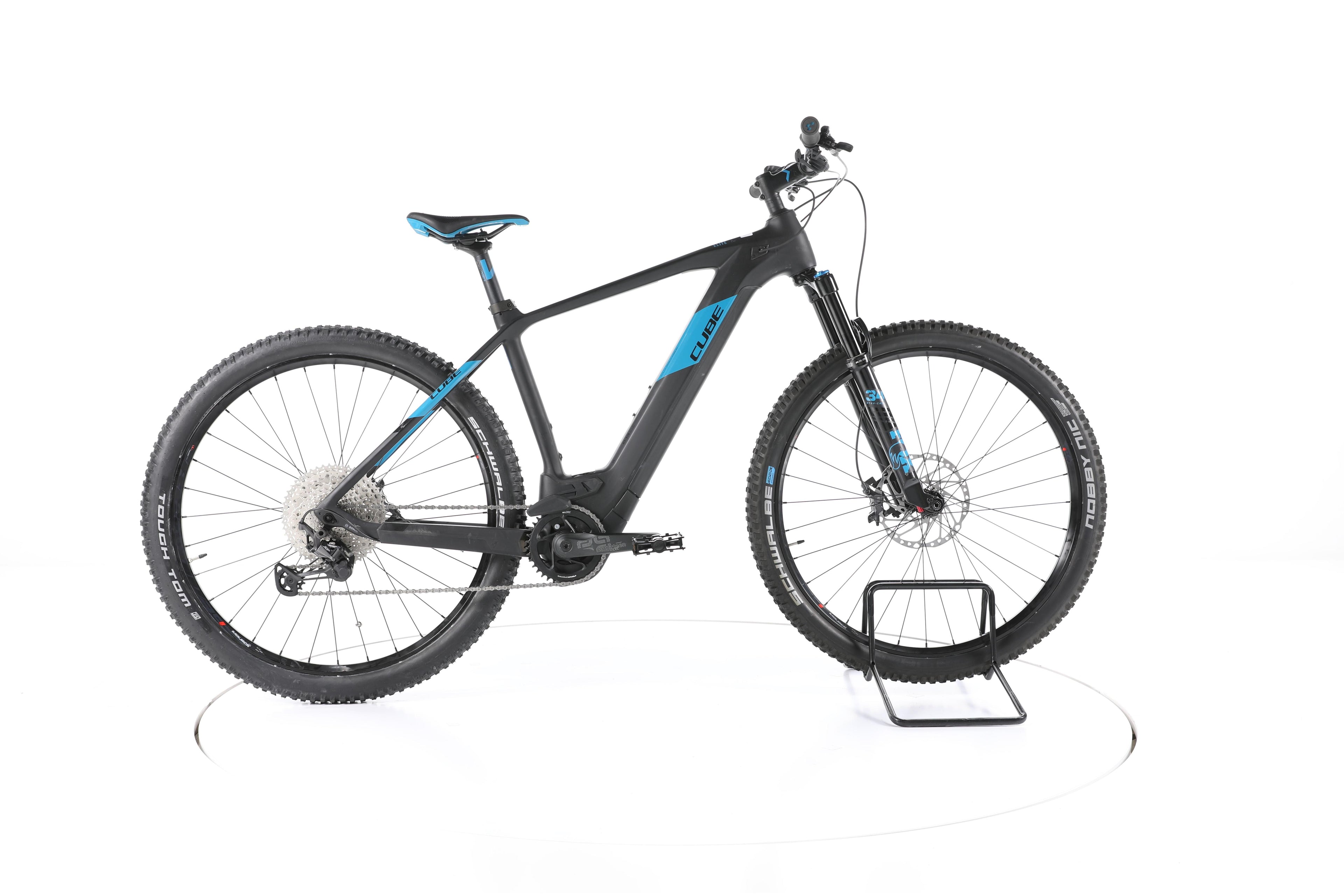 Cube Elite Hybrid C:62 SL E-Bike Carbon - Image 1