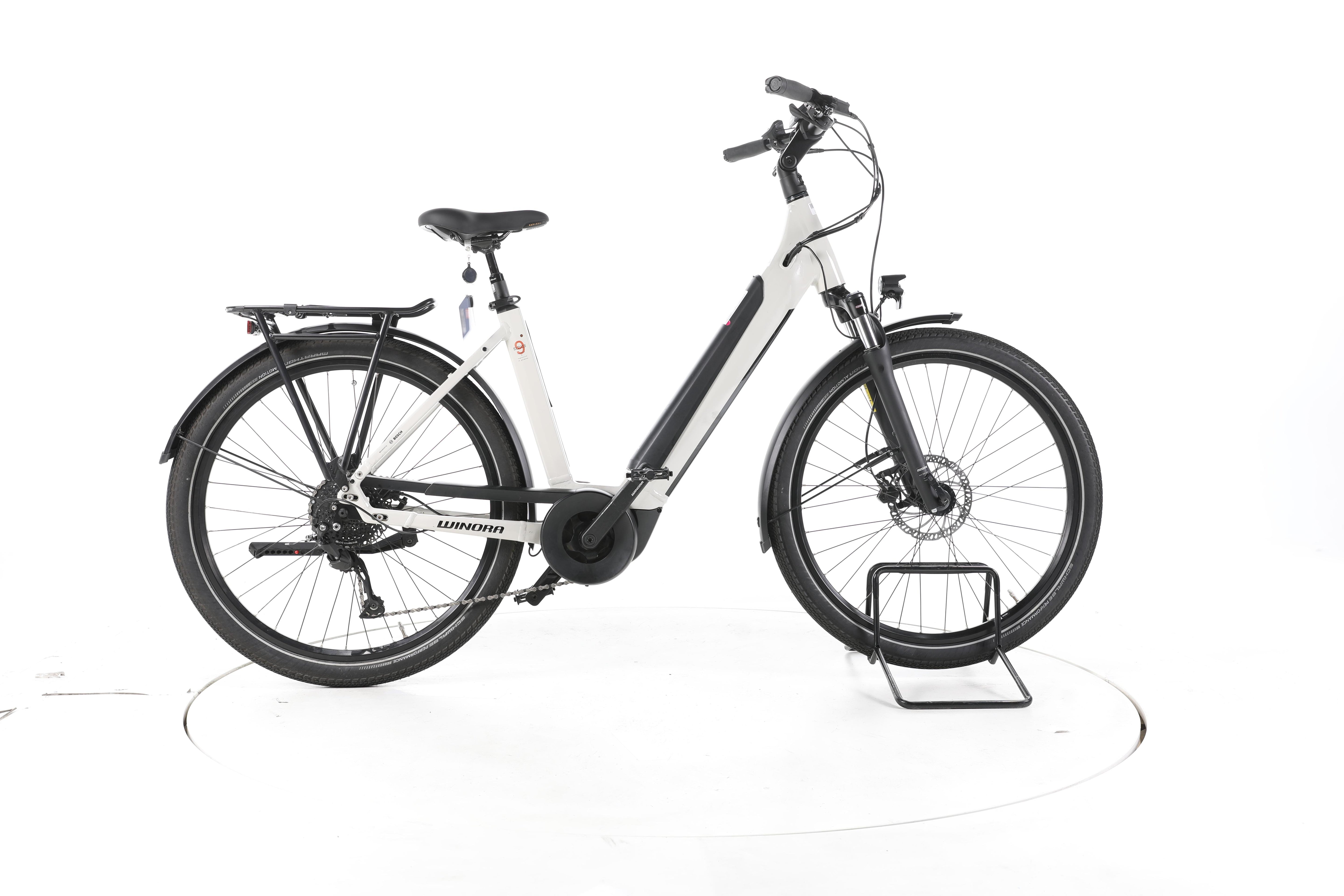 Winora Sinus 9 Trekking E-Bike Tiefeinsteiger - Image 1