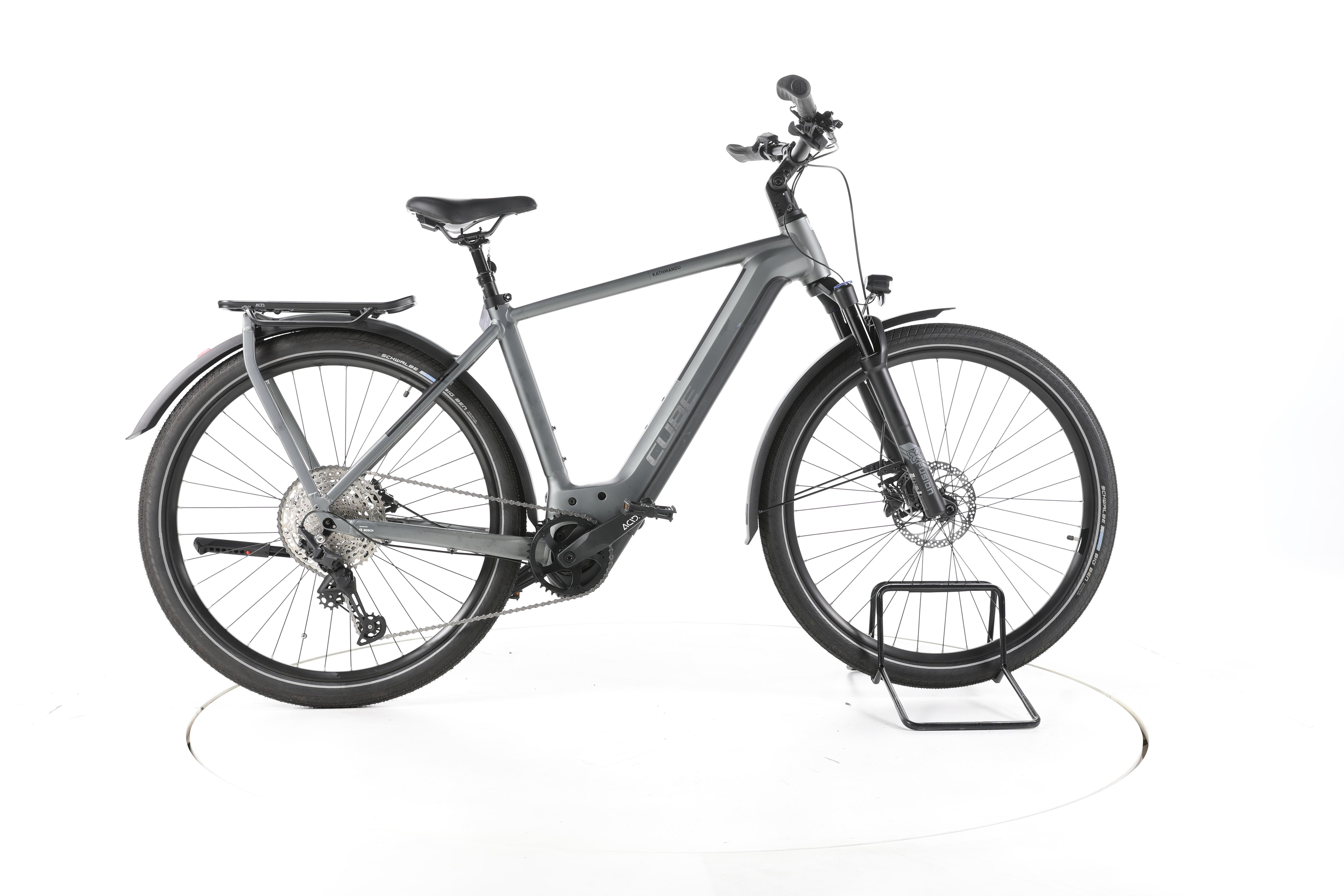 Cube Kathmandu Hybrid Pro Trekking E-Bike 2023 - Image 1