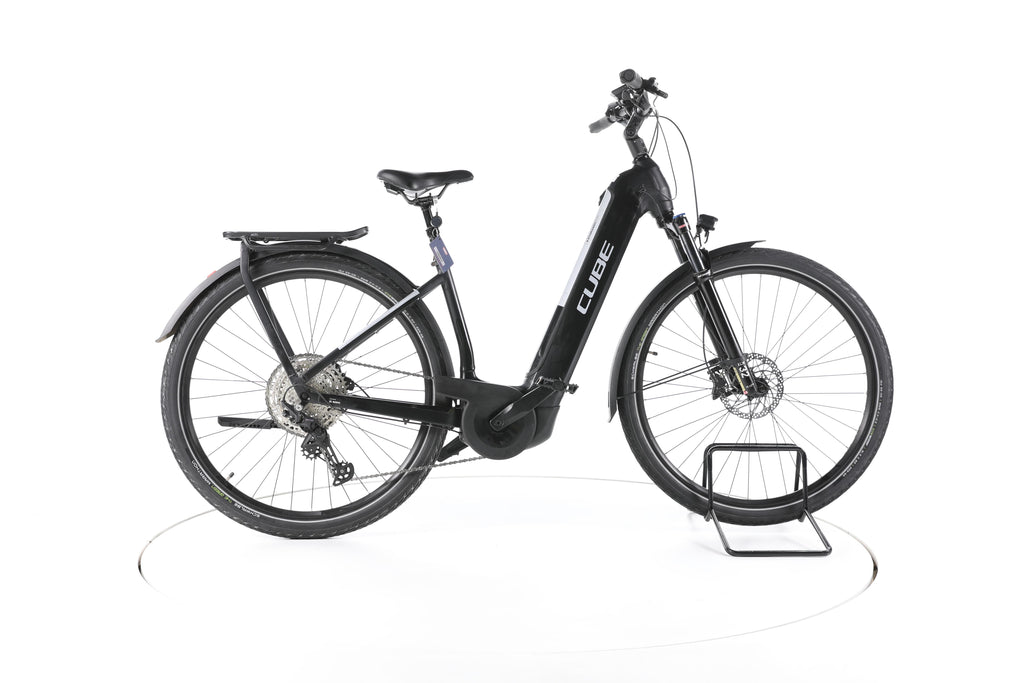Cube Kathmandu Hybrid EXC Trekking E-Bike Tiefeinsteiger - Image 1