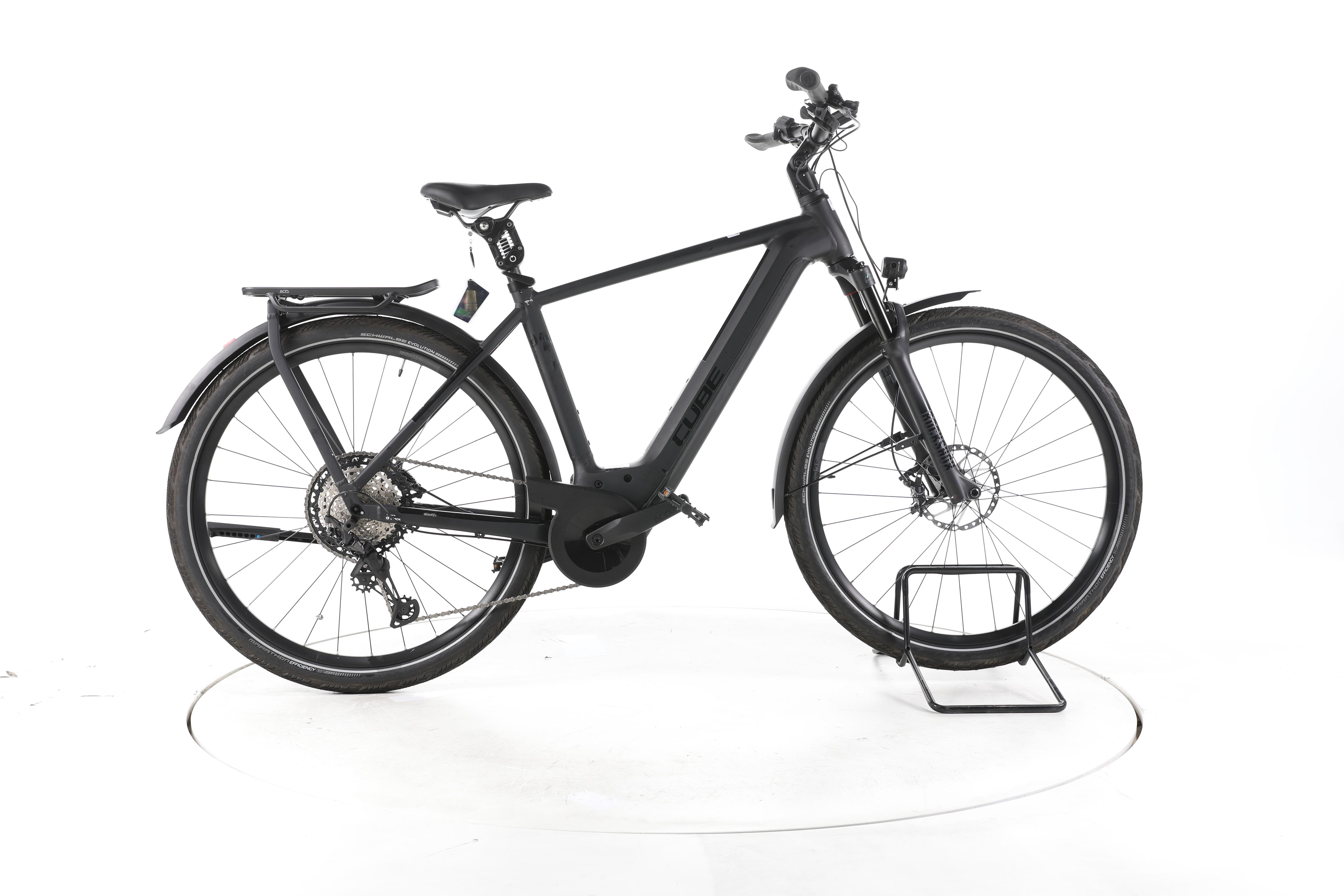 Cube Kathmandu Hybrid SLT Trekking E-Bike - Image 1