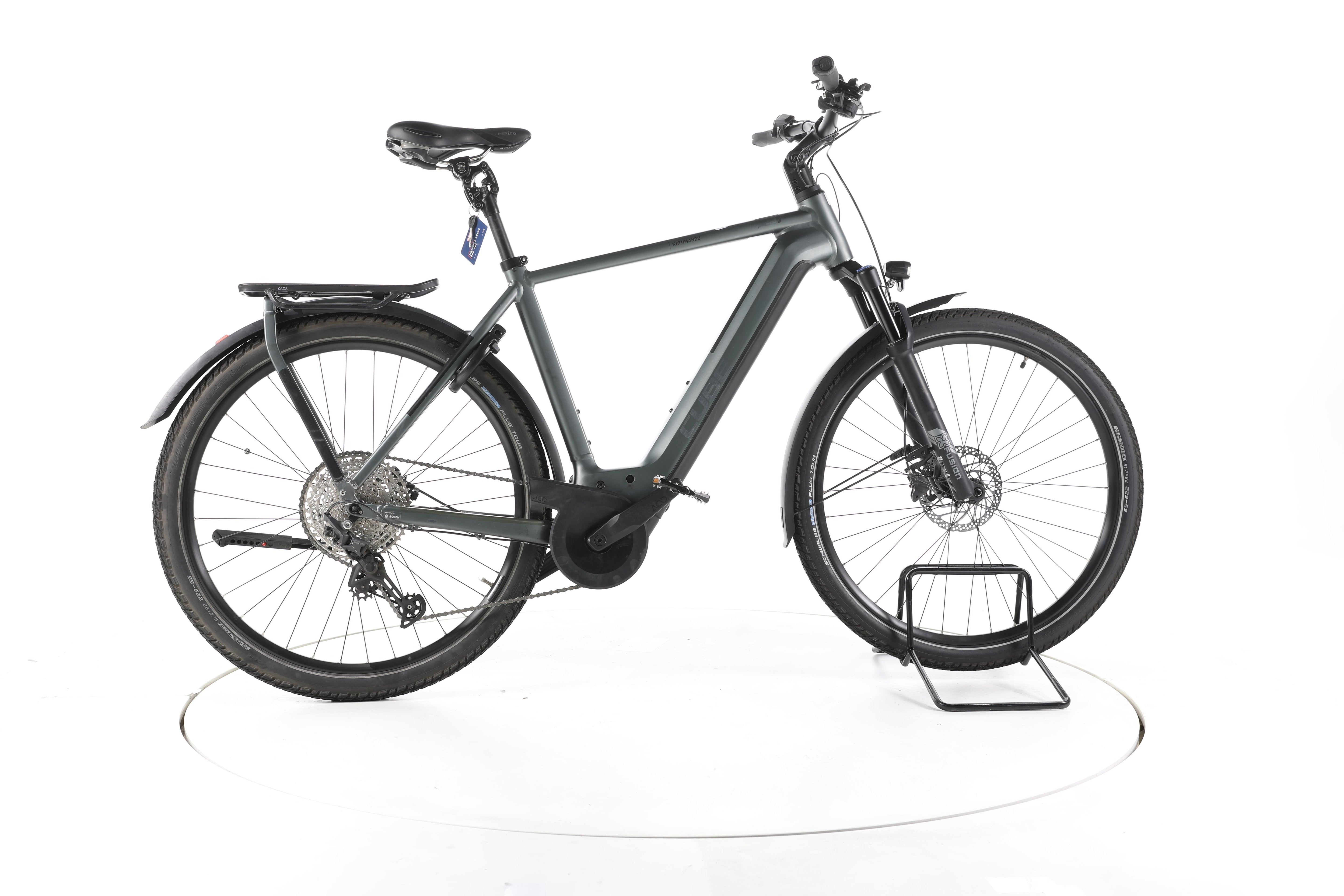 Cube Kathmandu Hybrid Pro Trekking E-Bike - Image 1