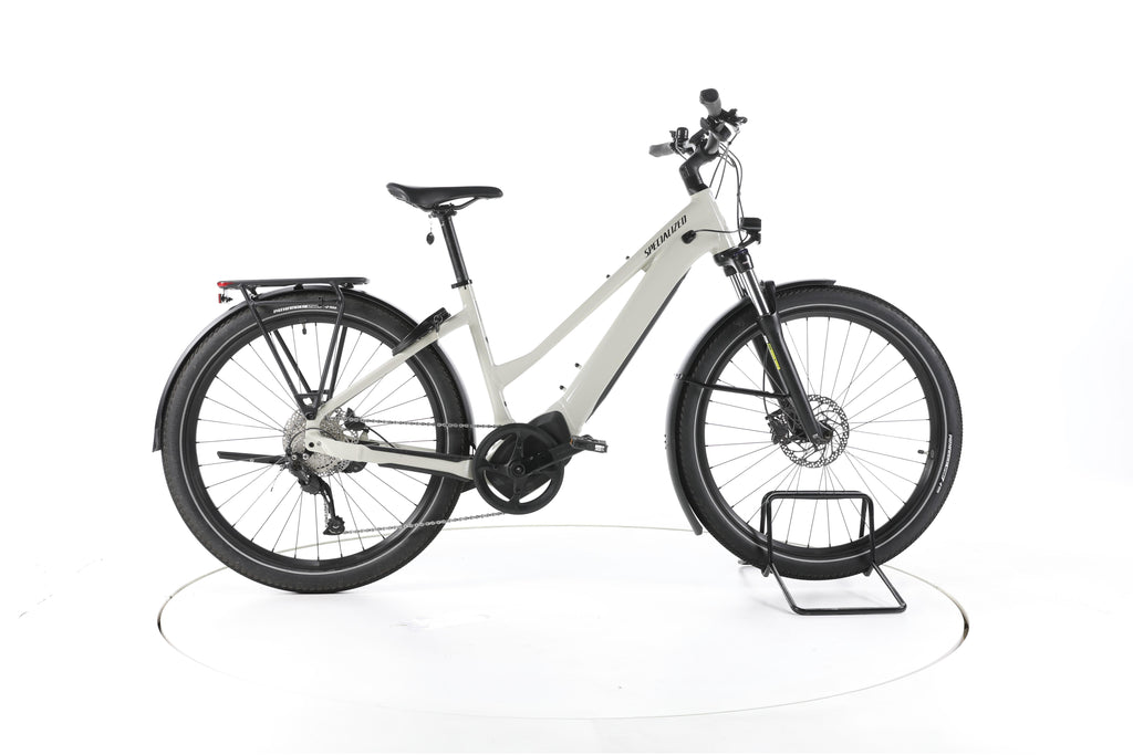Specialized Turbo Vado 3.0 Trekking E-Bike - Image 1