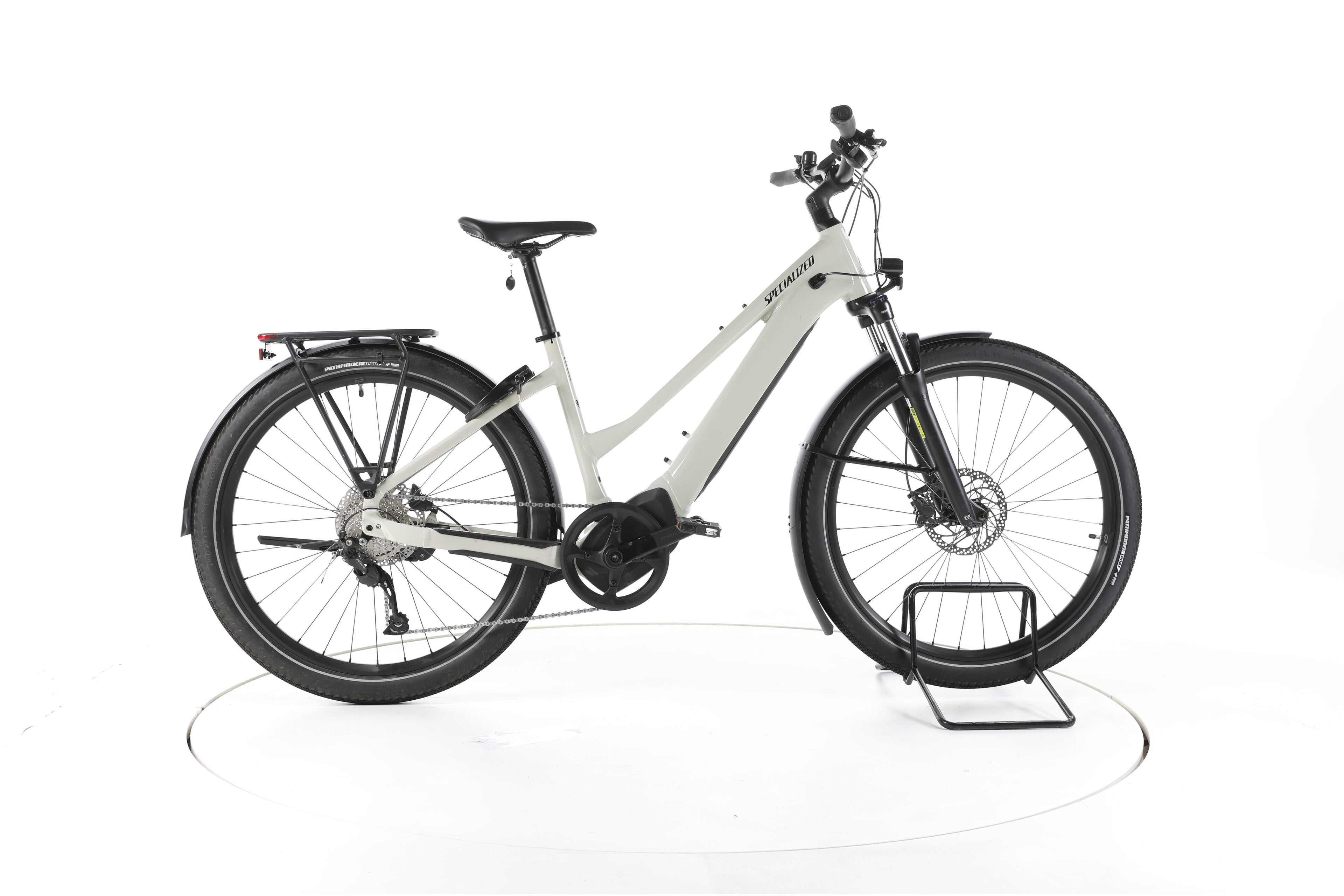 Specialized Turbo Vado 3.0 Trekking E-Bike - Image 1