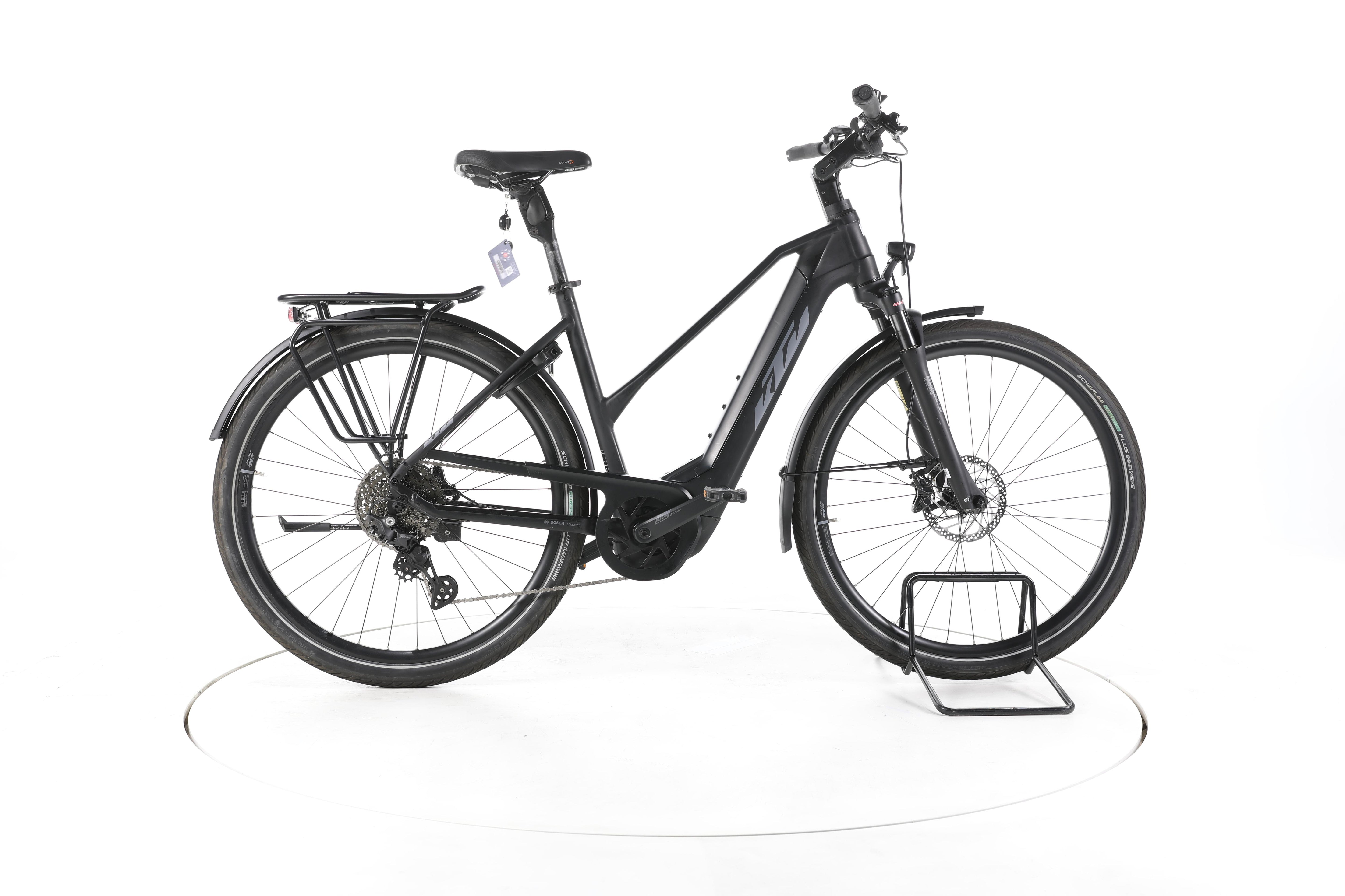 KTM Macina Style 730 Trekking E-Bike - Image 1