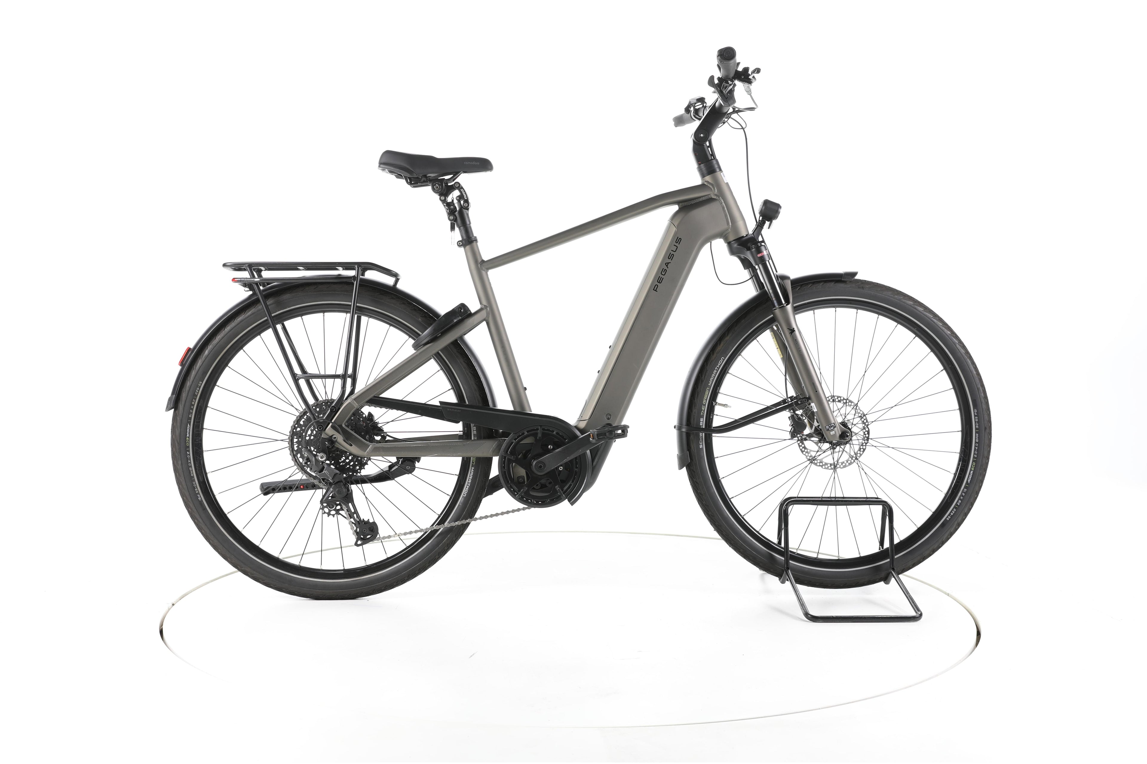 Pegasus Premio Evo 10 Lite Trekking E-Bike 2024 - Image 1