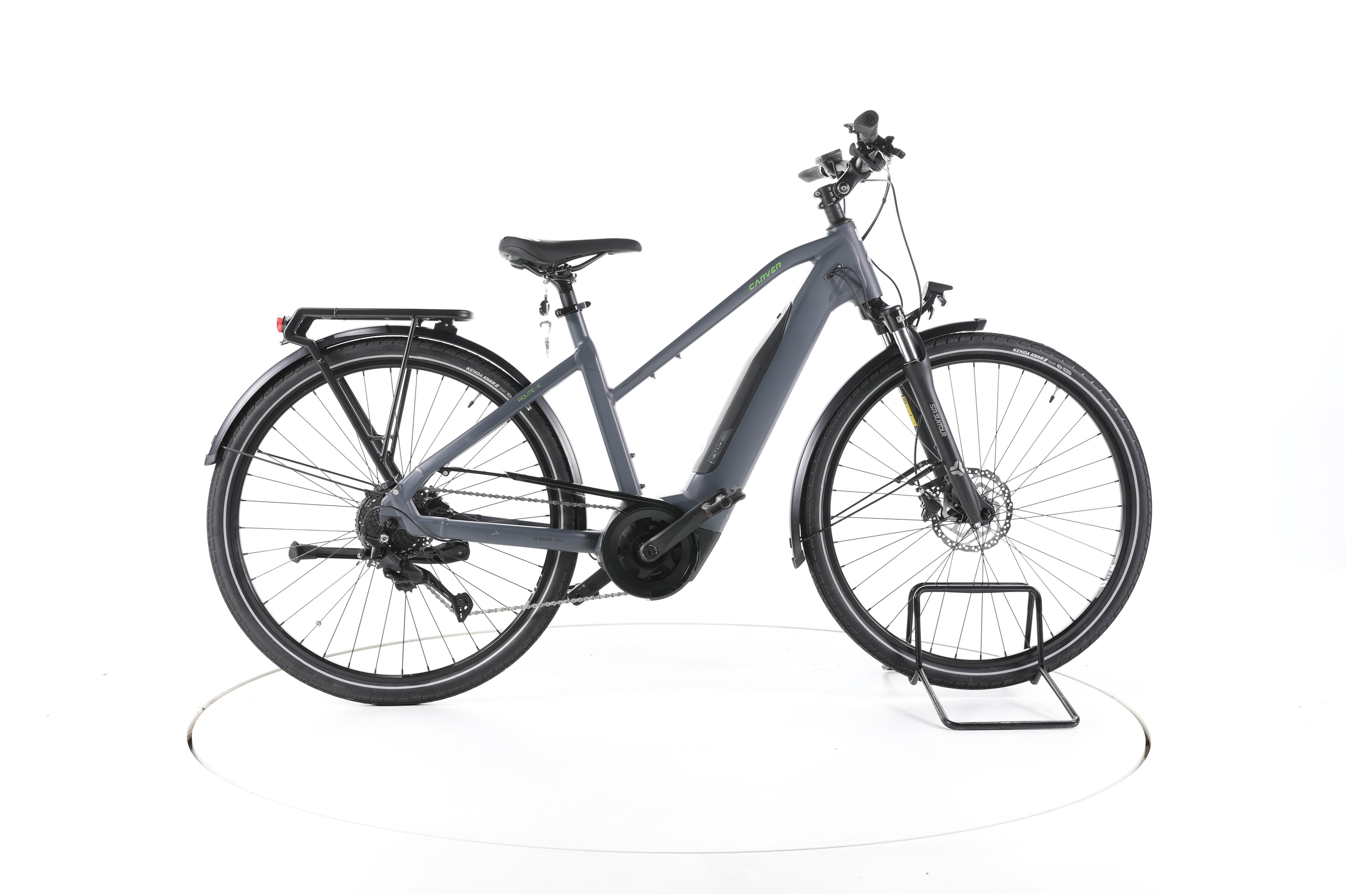 Carver Route E.410 Trekking E-Bike - Image 1