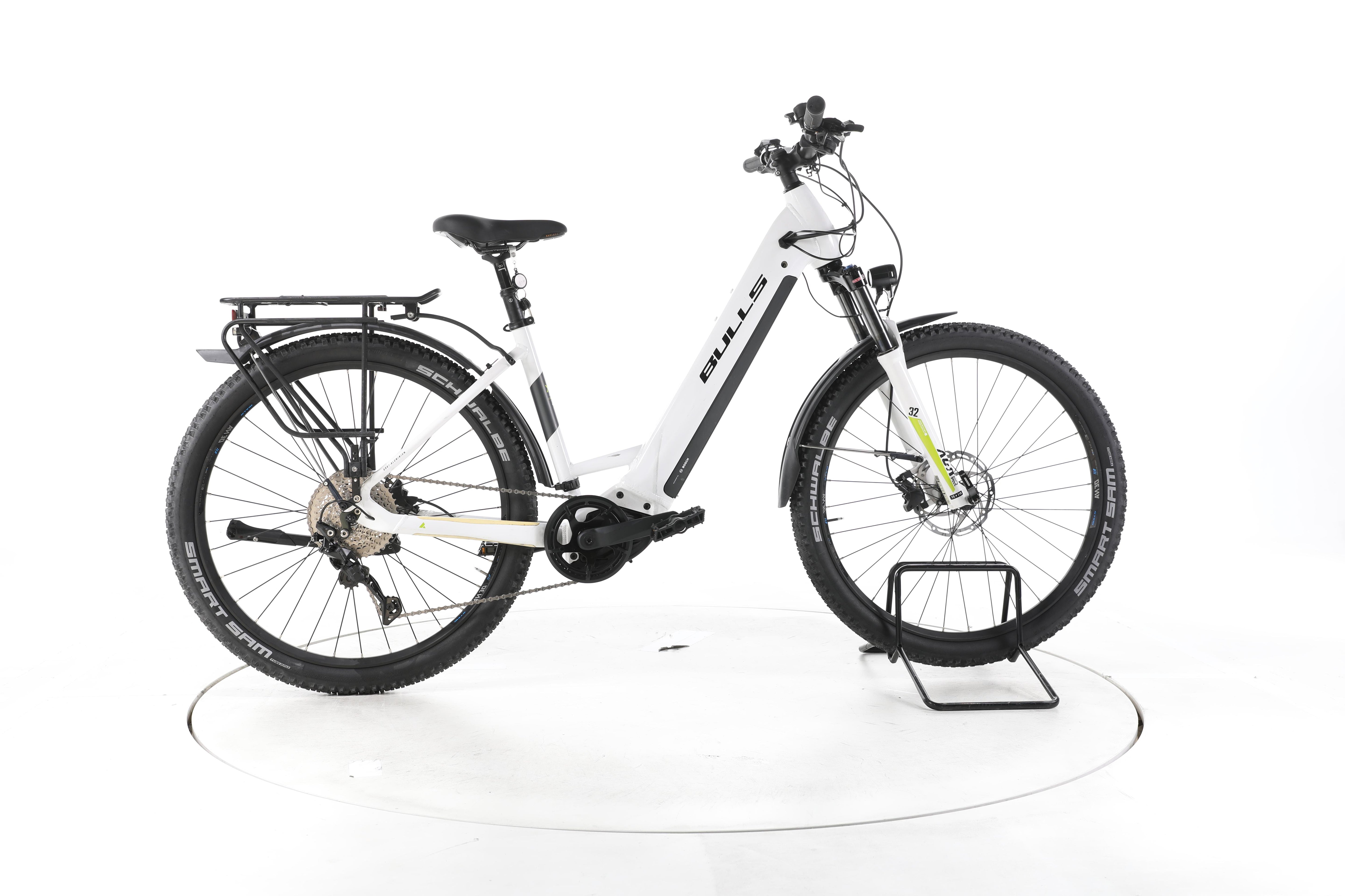 Bulls Copperhead EVO 2 Street Trekking E-Bike Tiefeinsteiger - Image 1