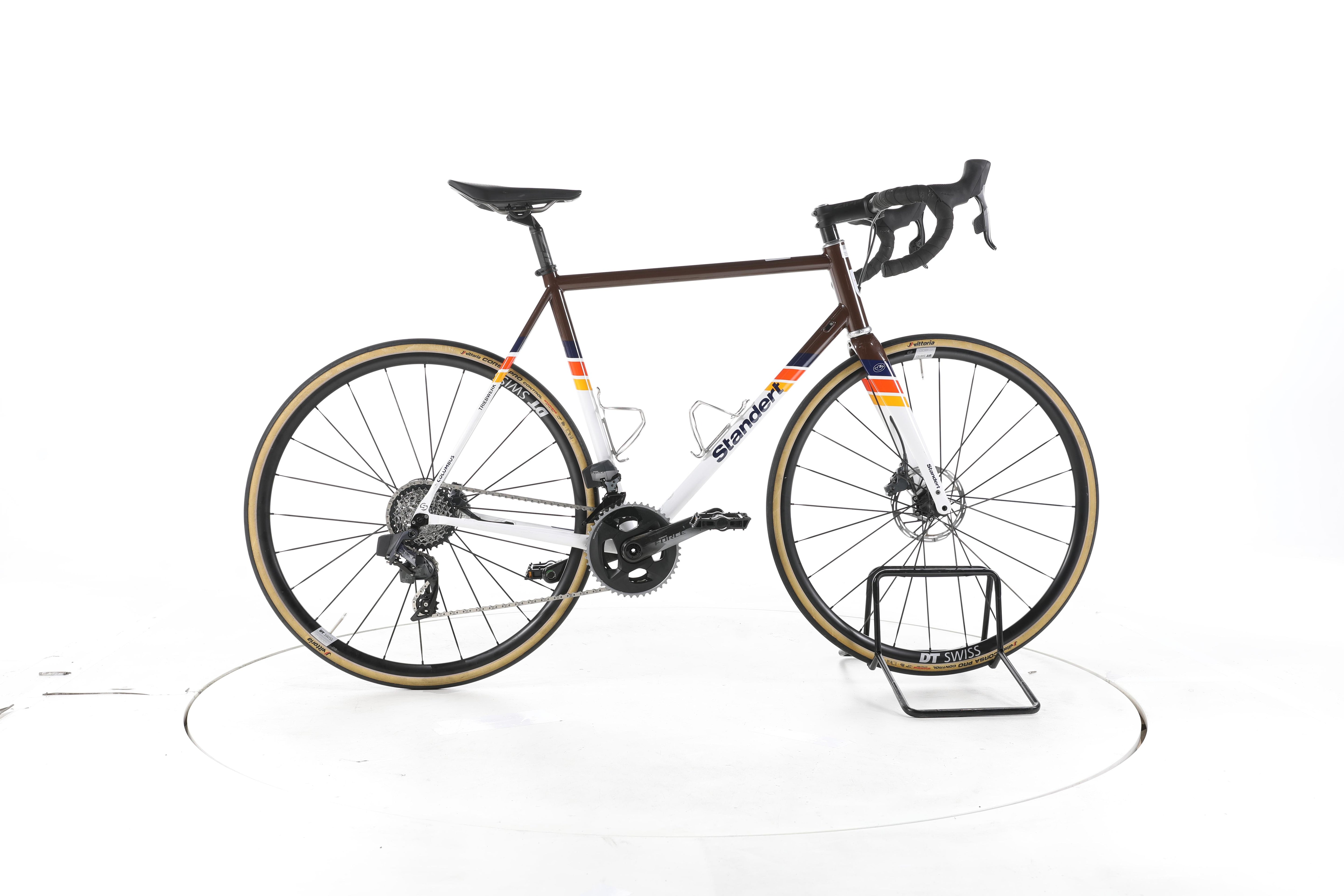 Standert Bicycles Triebwerk DISC LTD Edition V Sram Force eTap AXS Rennrad 2024 - Image 1