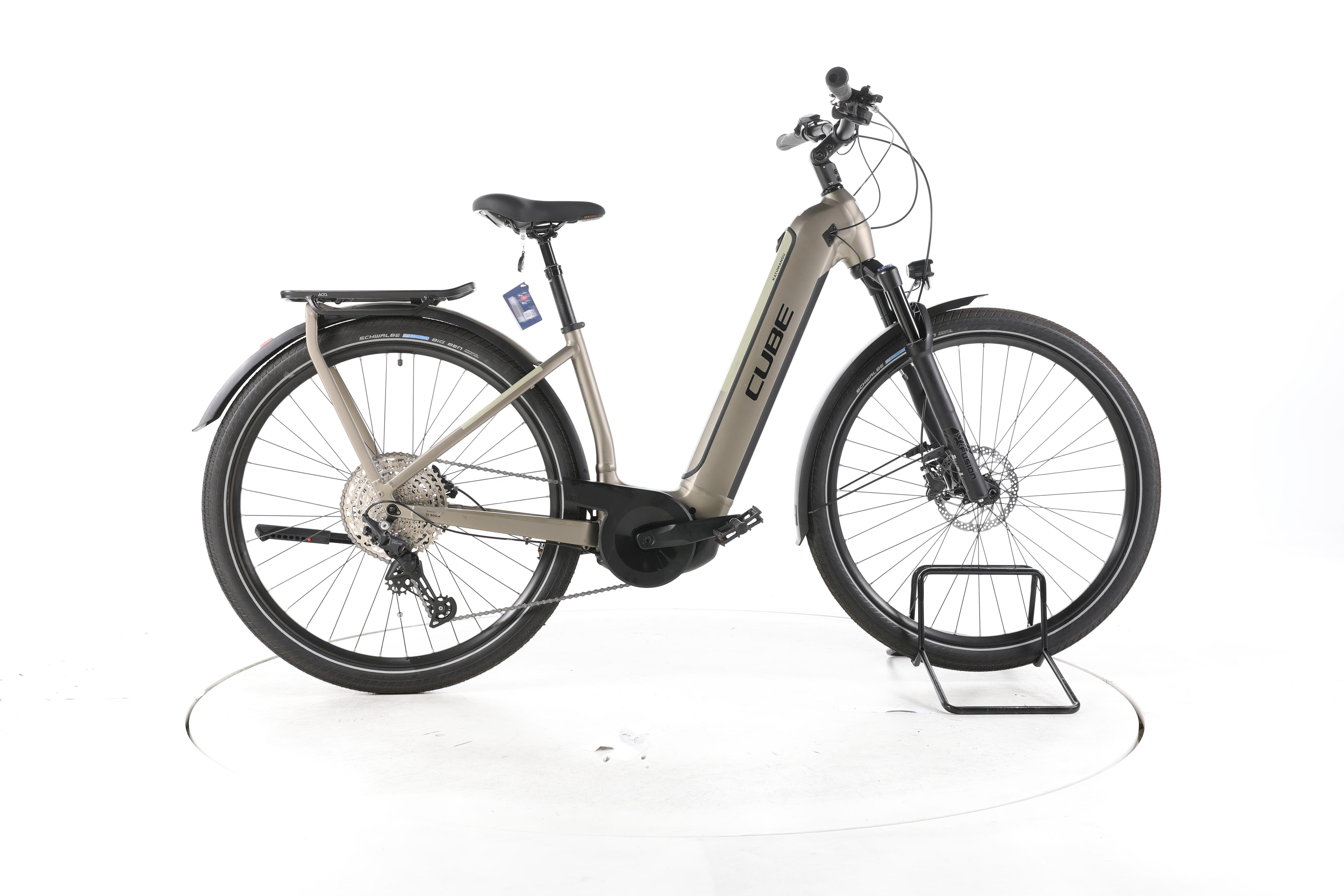 Cube Kathmandu Hybrid Pro Trekking E-Bike Tiefeinsteiger - Image 1