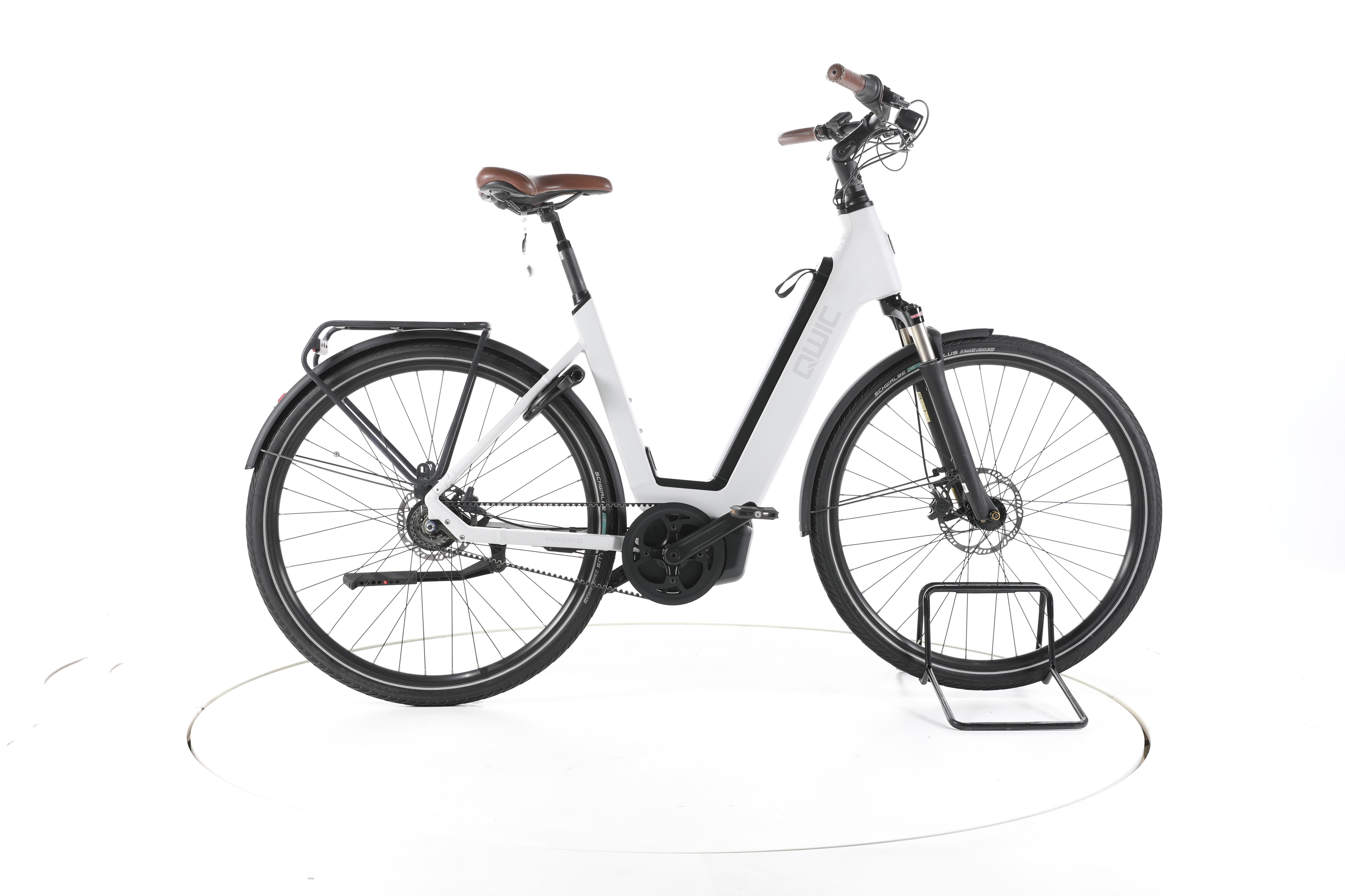 QWIC Premium Q MN8 City E-Bike Tiefeinsteiger - Image 1