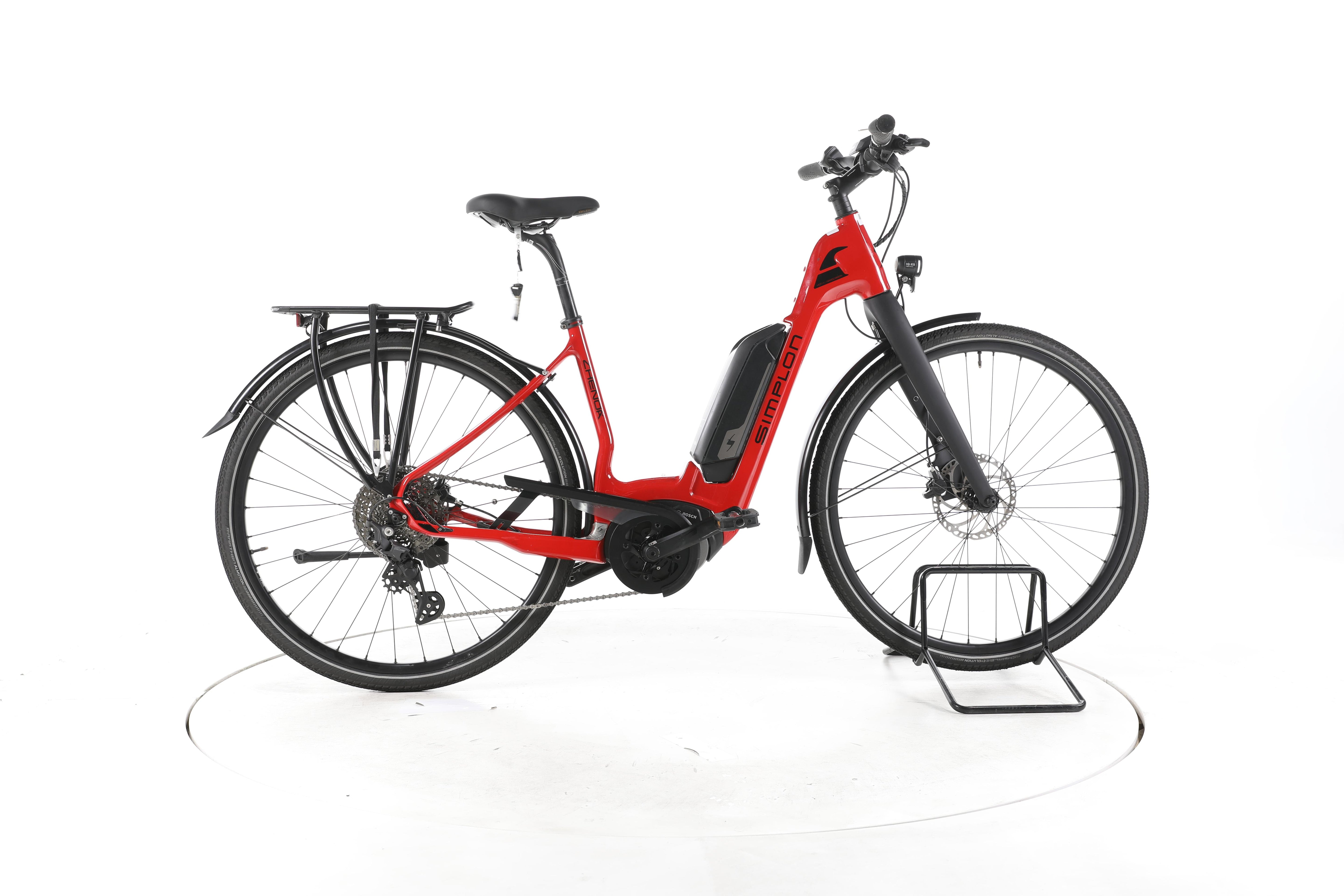 Simplon Chenoa Bosch CX Trekking E-Bike Tiefeinsteiger - Image 1