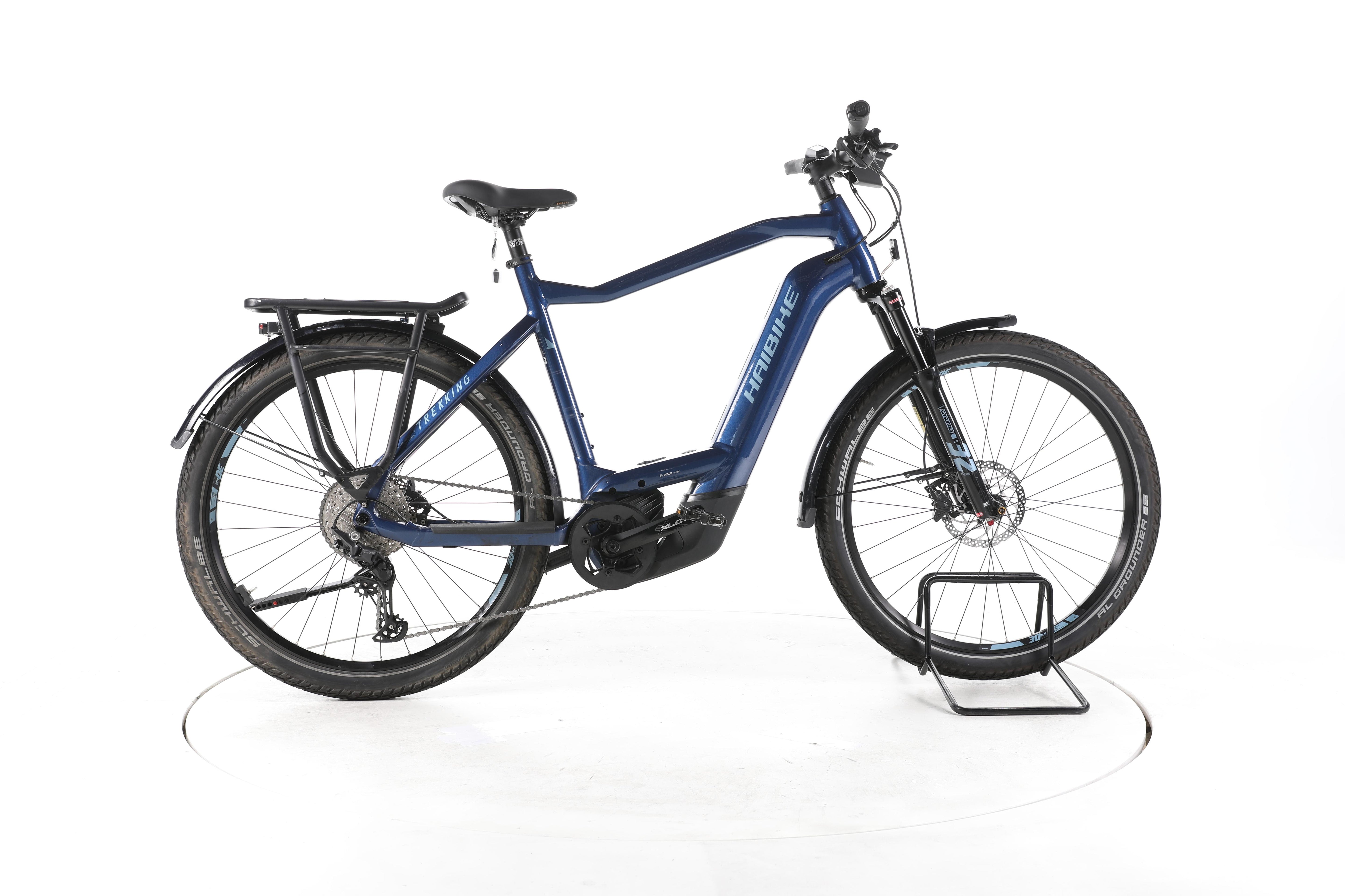Haibike Trekking 8 Trekking E-Bike Tiefeinsteiger - Image 1