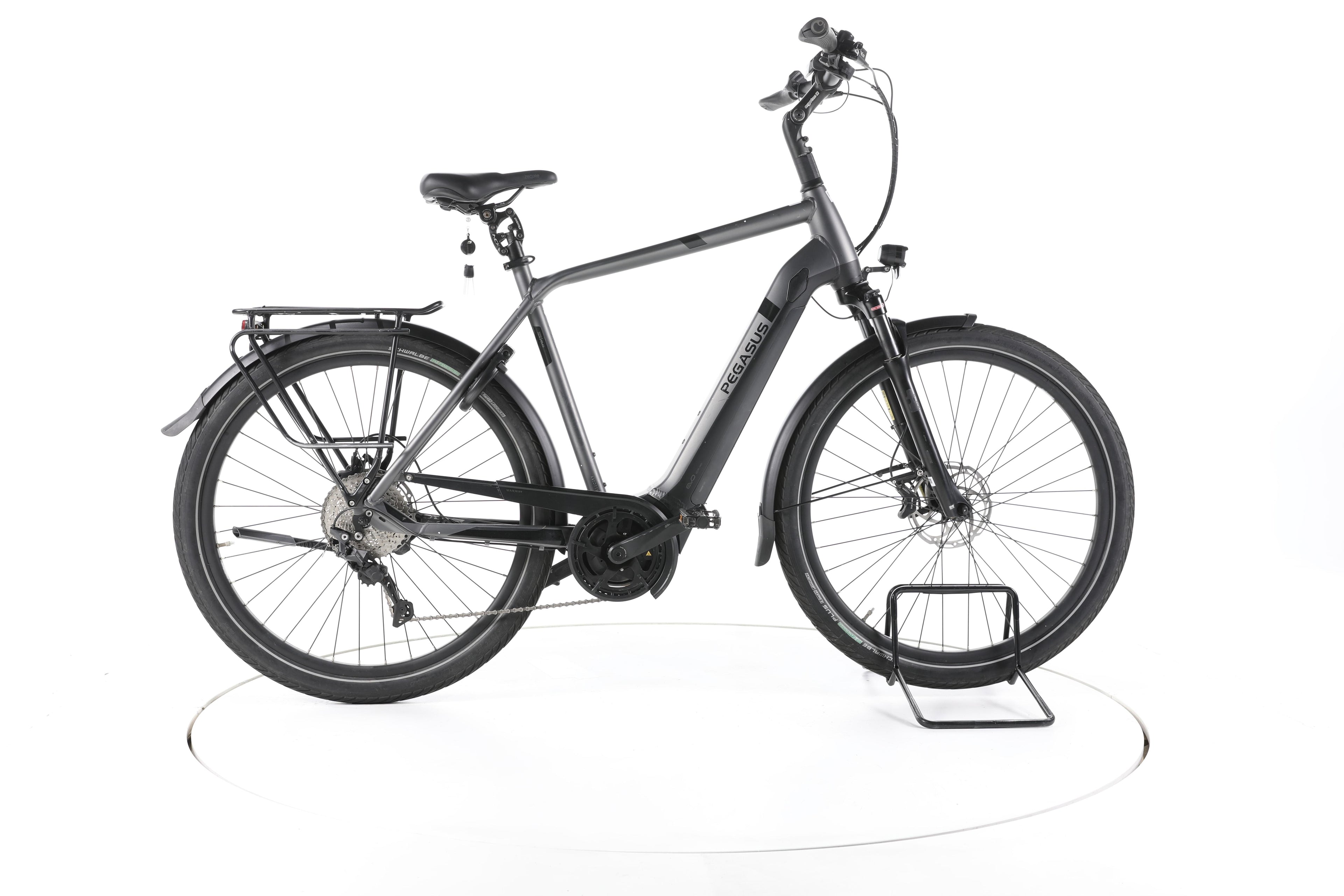 Pegasus Strong EVO 10 Trekking E-Bike - Image 1