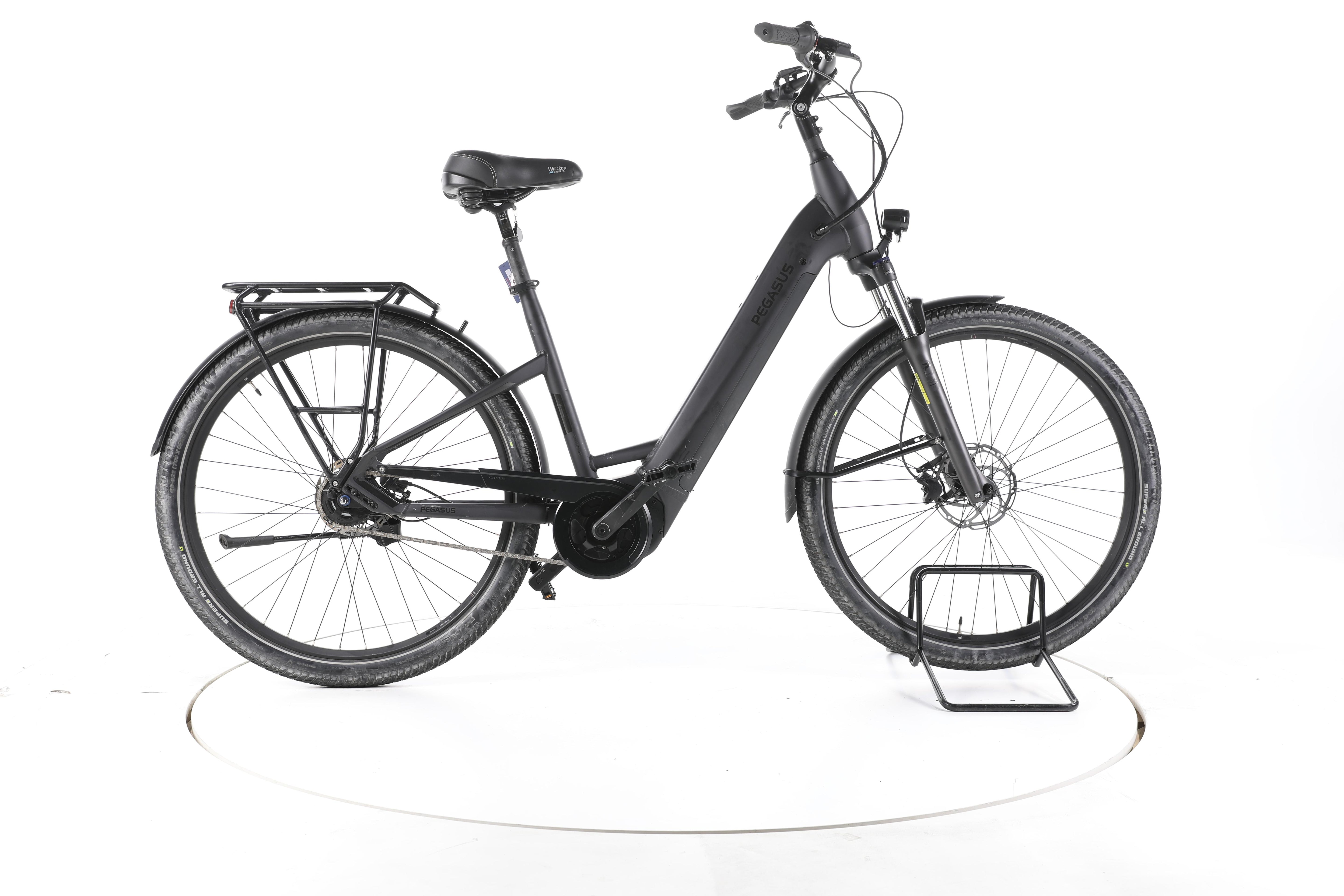 Pegasus Savino EVO 5R City E-Bike Tiefeinsteiger - Image 1