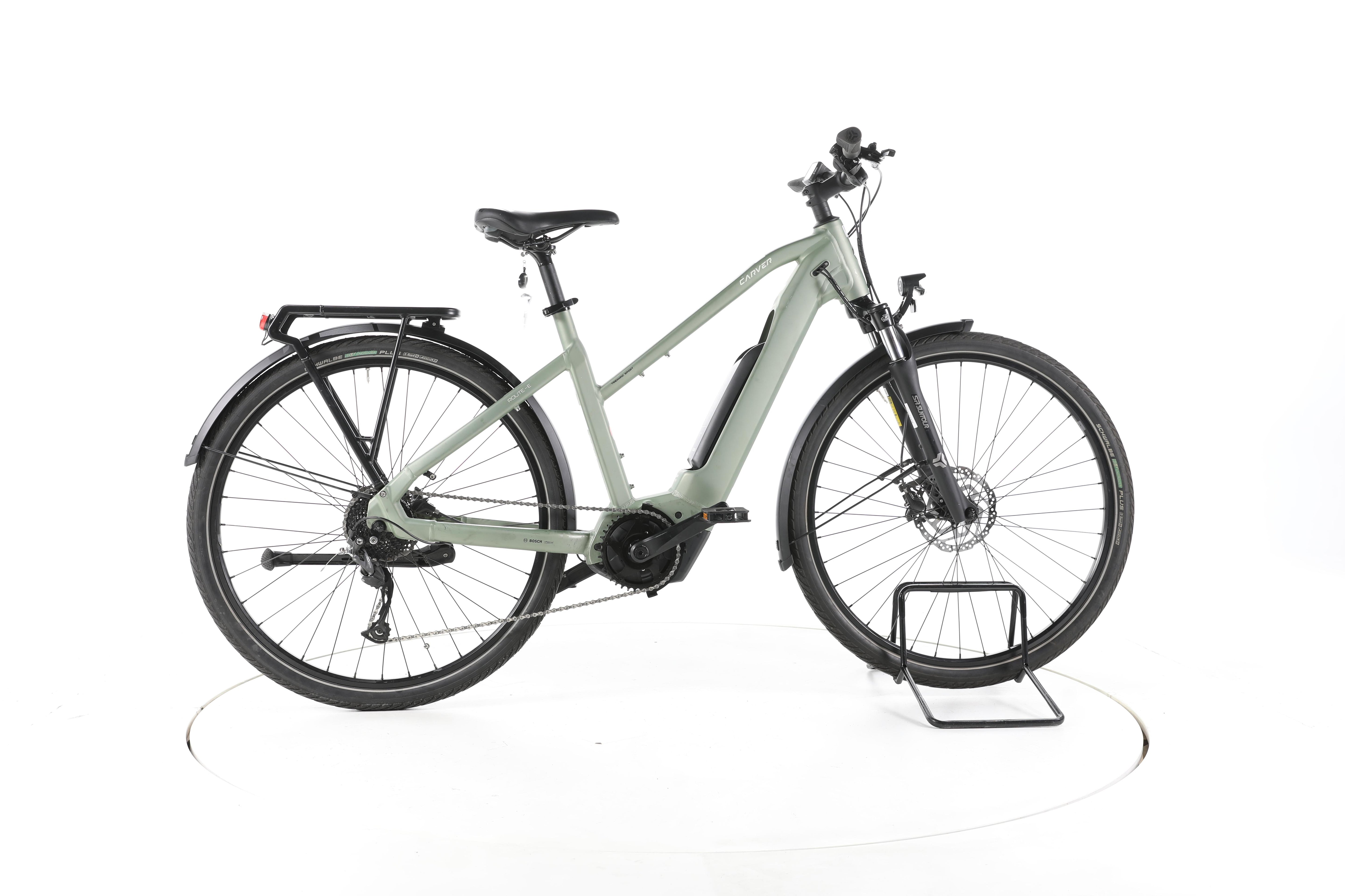 Carver Route E.410 Trekking E-Bike - Image 1