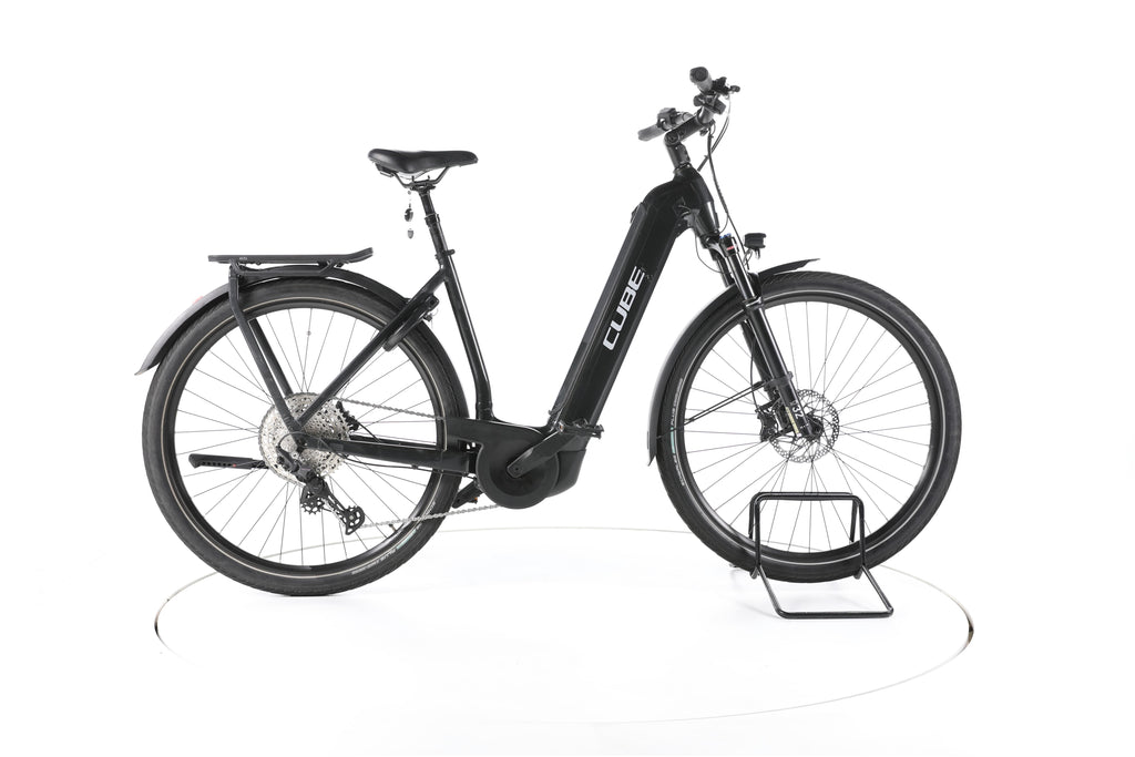 Cube Kathmandu Hybrid EXC Trekking E-Bike Tiefeinsteiger - Image 1