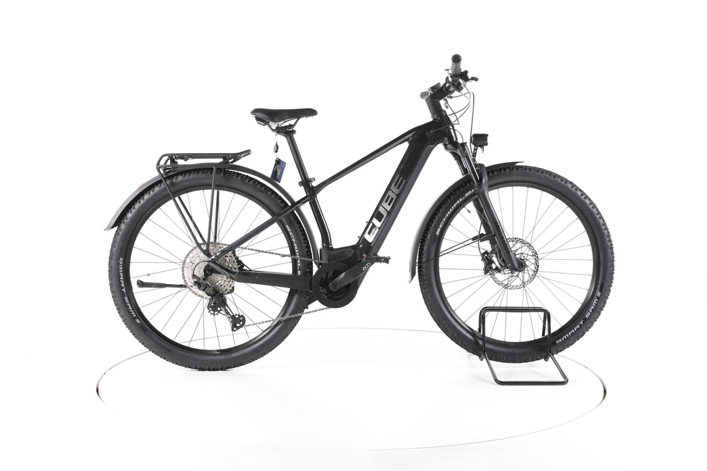 Cube Reaction Hybrid Race Trekking E-Bike - Image 1