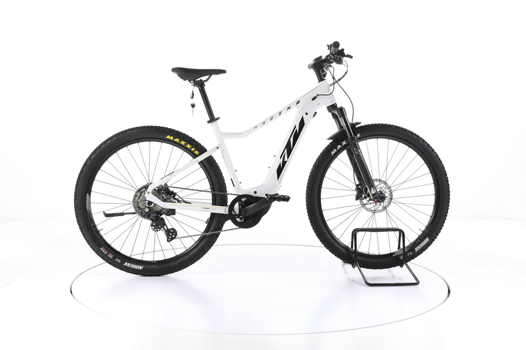 KTM Macina Race 591 E-Bike - Image 1