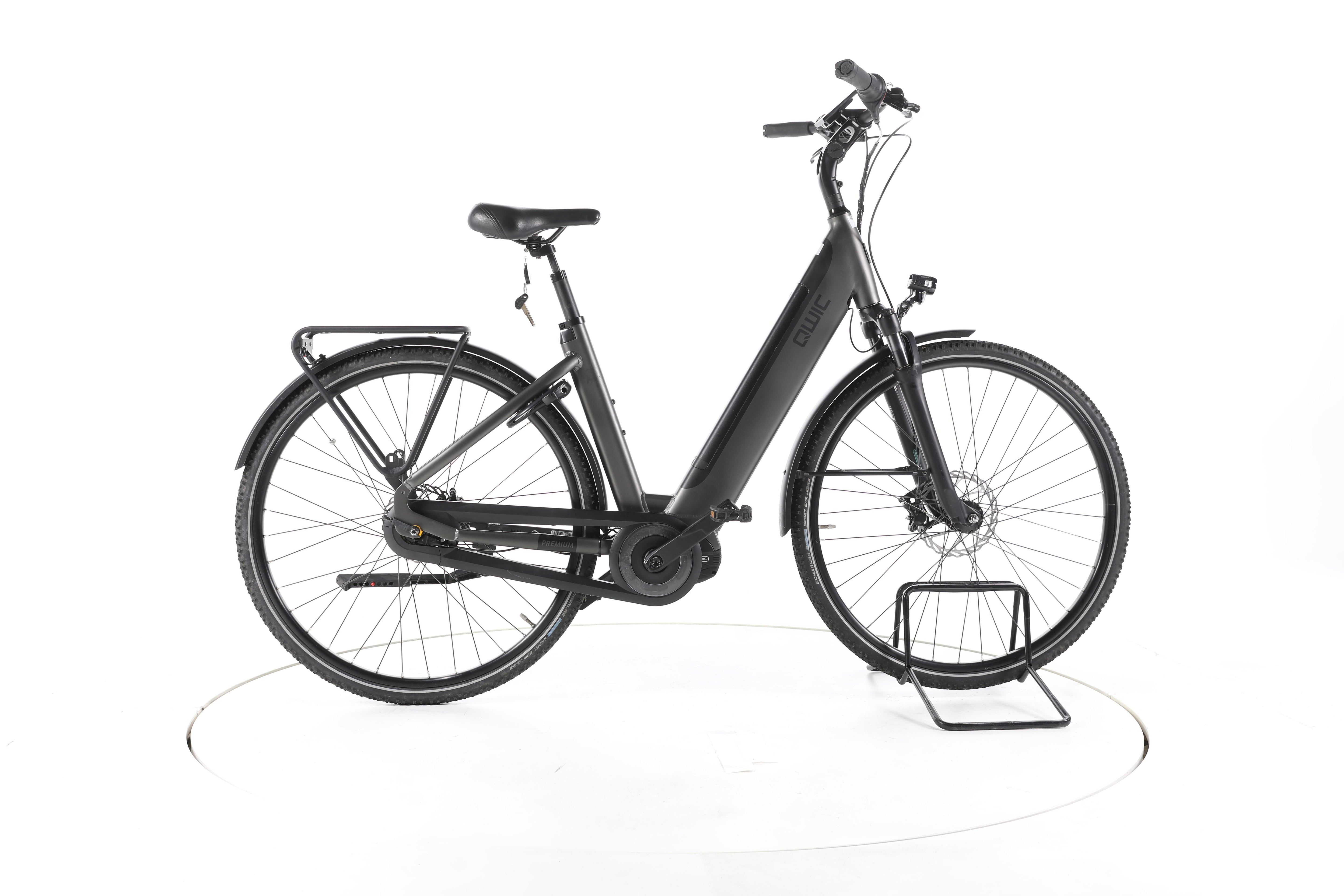 QWIC Premium MN7+ City E-Bike Tiefeinsteiger 2023 - Image 1