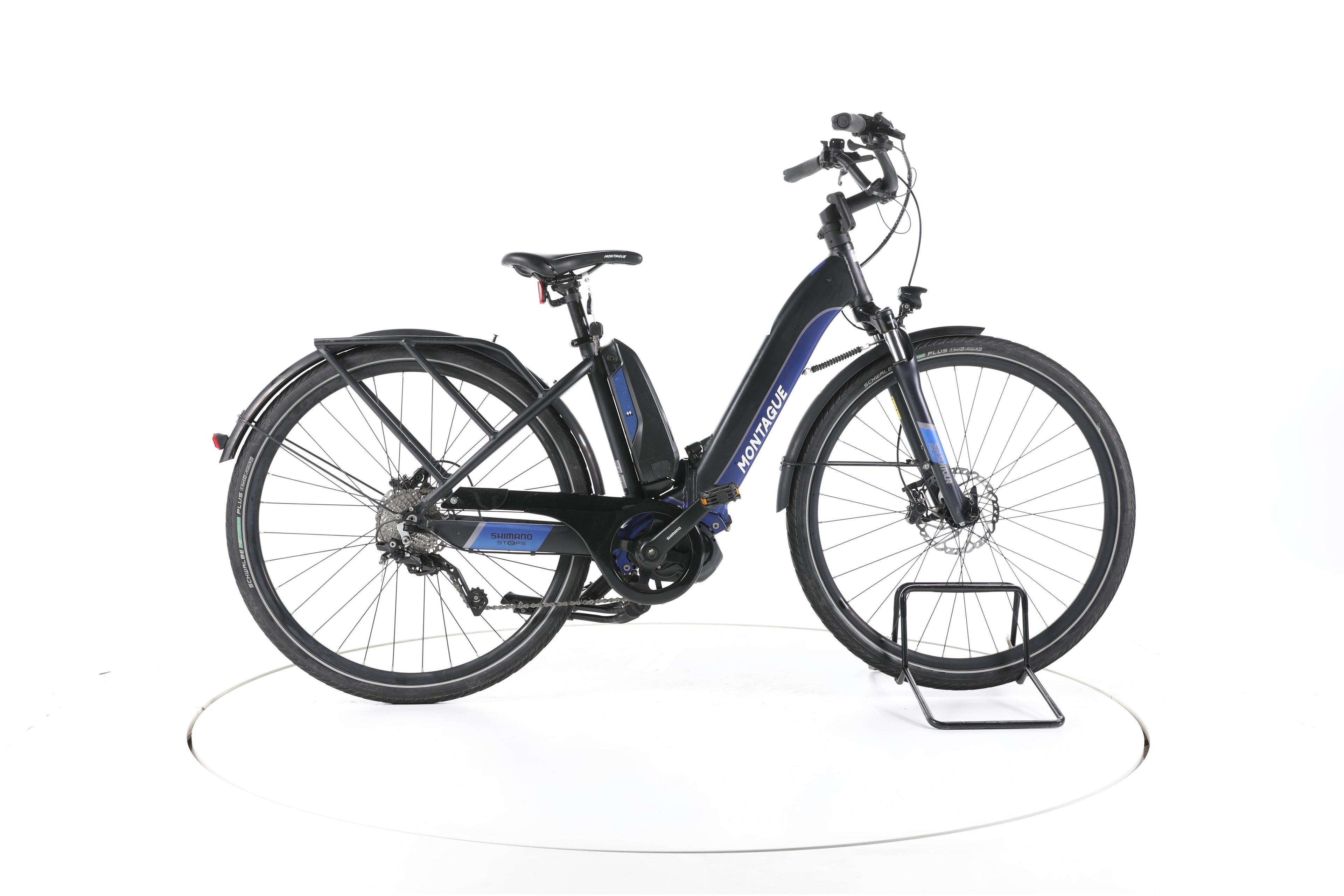 Montague M-E1 Trekking E-Bike Tiefeinsteiger - Image 1