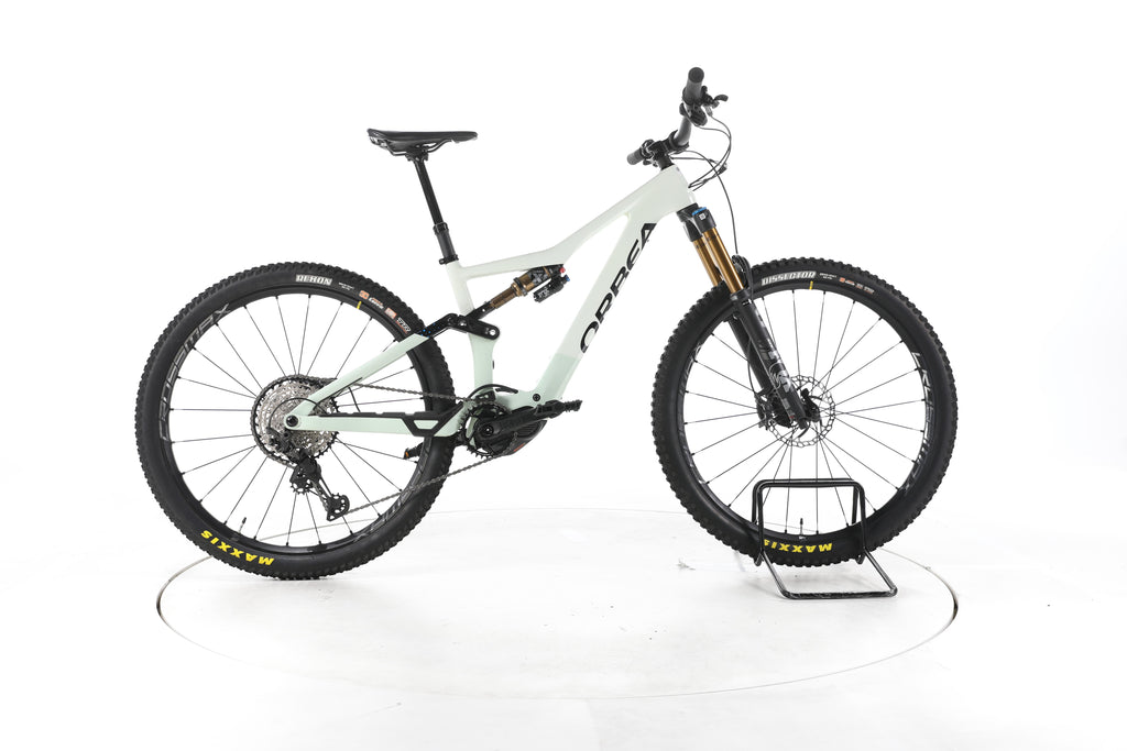Orbea Rise M10 E-Bike Fully Carbon - Image 1