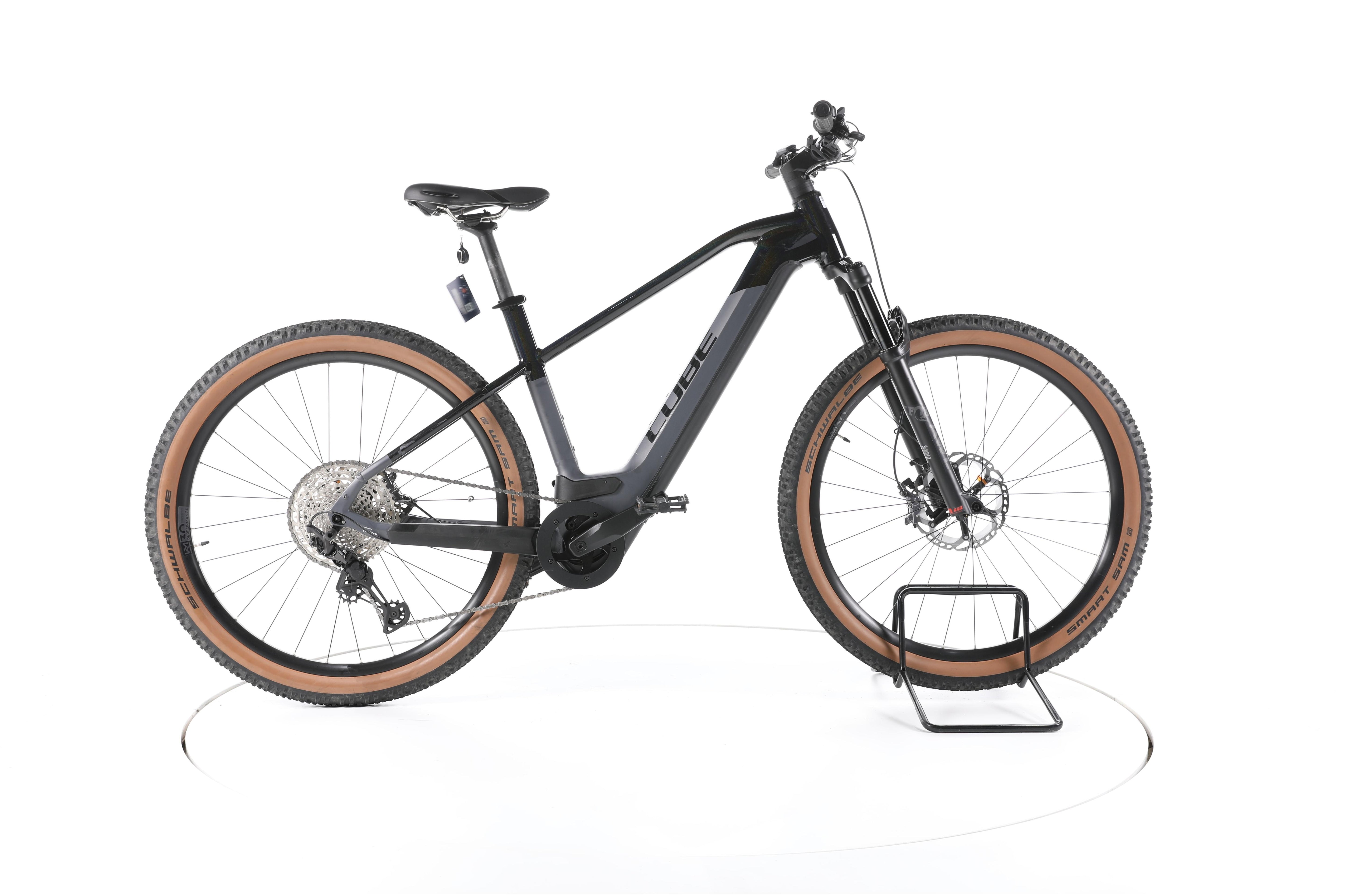 Cube Reaction Hybrid SLT E-Bike - Image 1