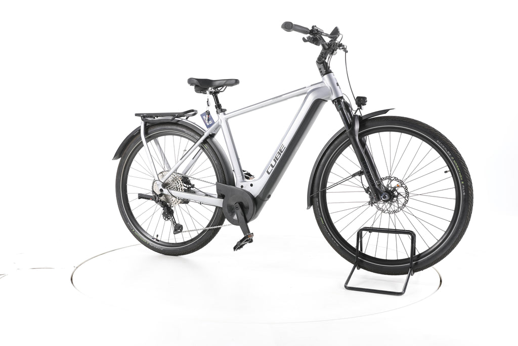 Cube Kathmandu Hybrid SLX Trekking E-Bike - Image 2