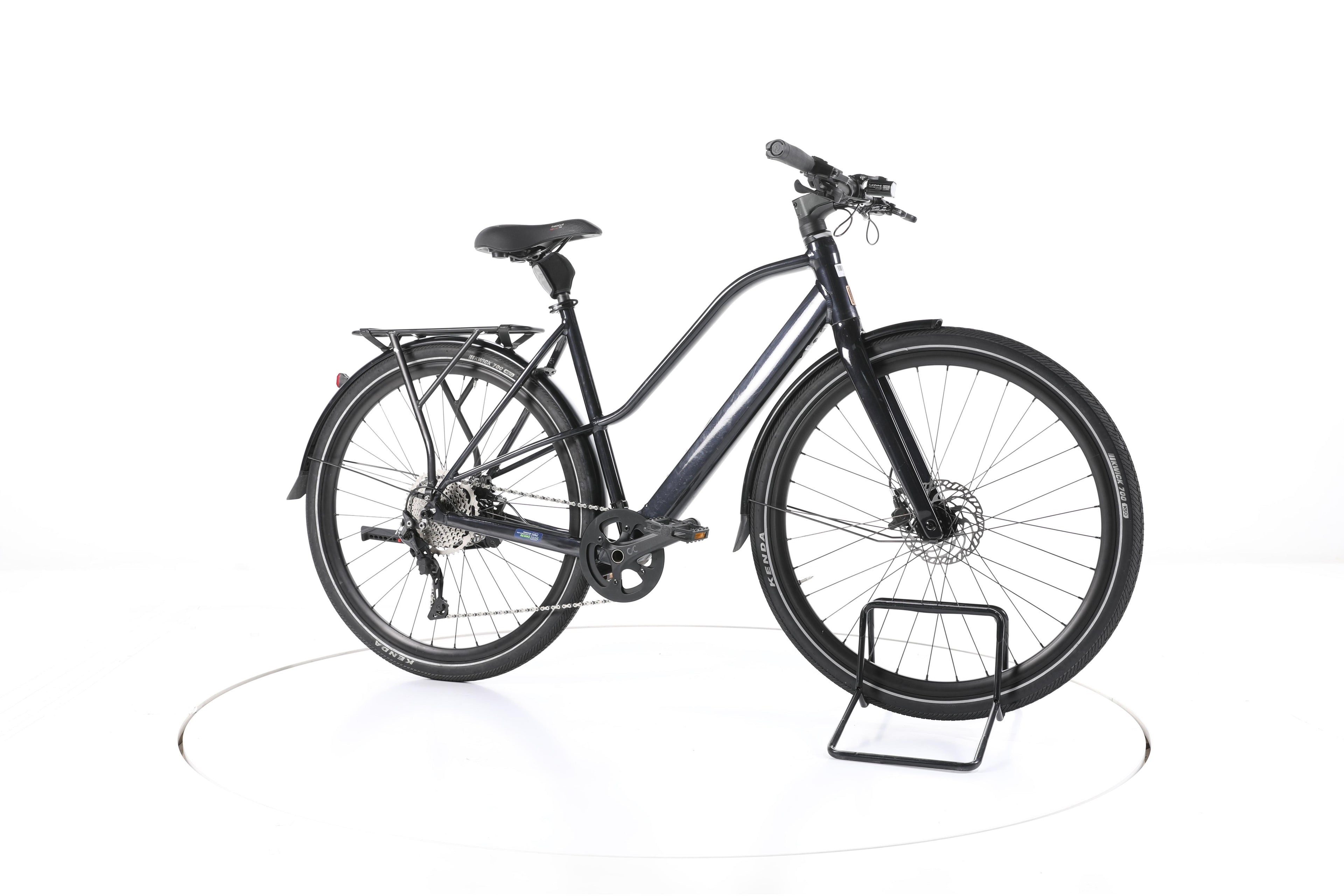 Orbea Vibe H30 EQ Trekking E-Bike - Image 2