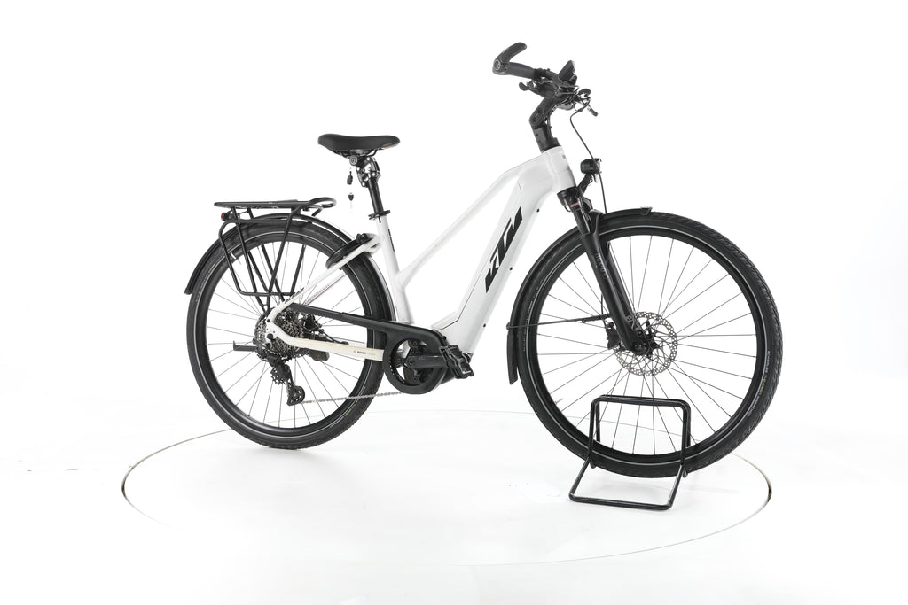 KTM Cento 10 Plus Trekking E-Bike - Image 2