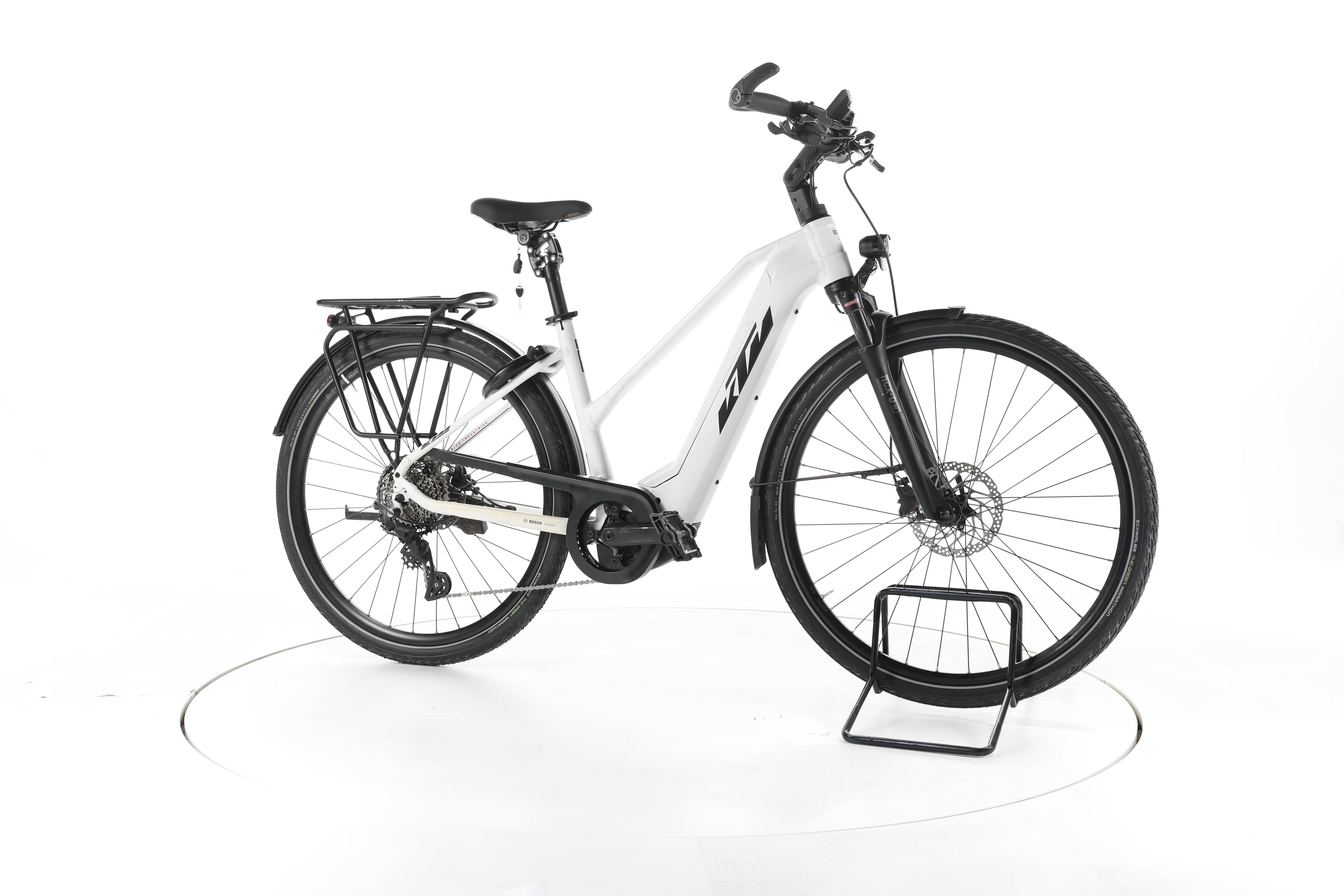 KTM Cento 10 Plus Trekking E-Bike - Image 2
