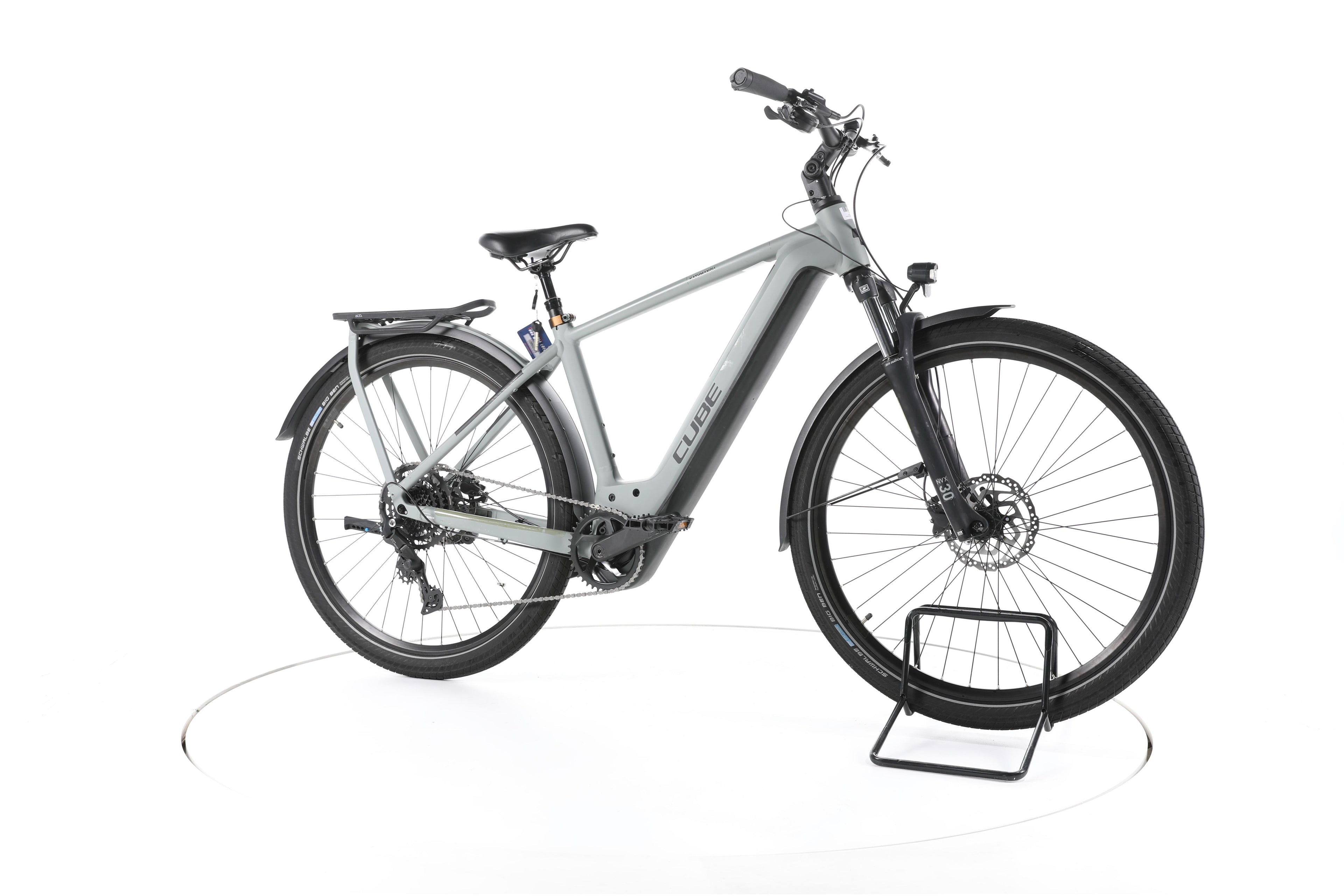 Cube Kathmandu Hybrid ONE Trekking E-Bike - Image 2