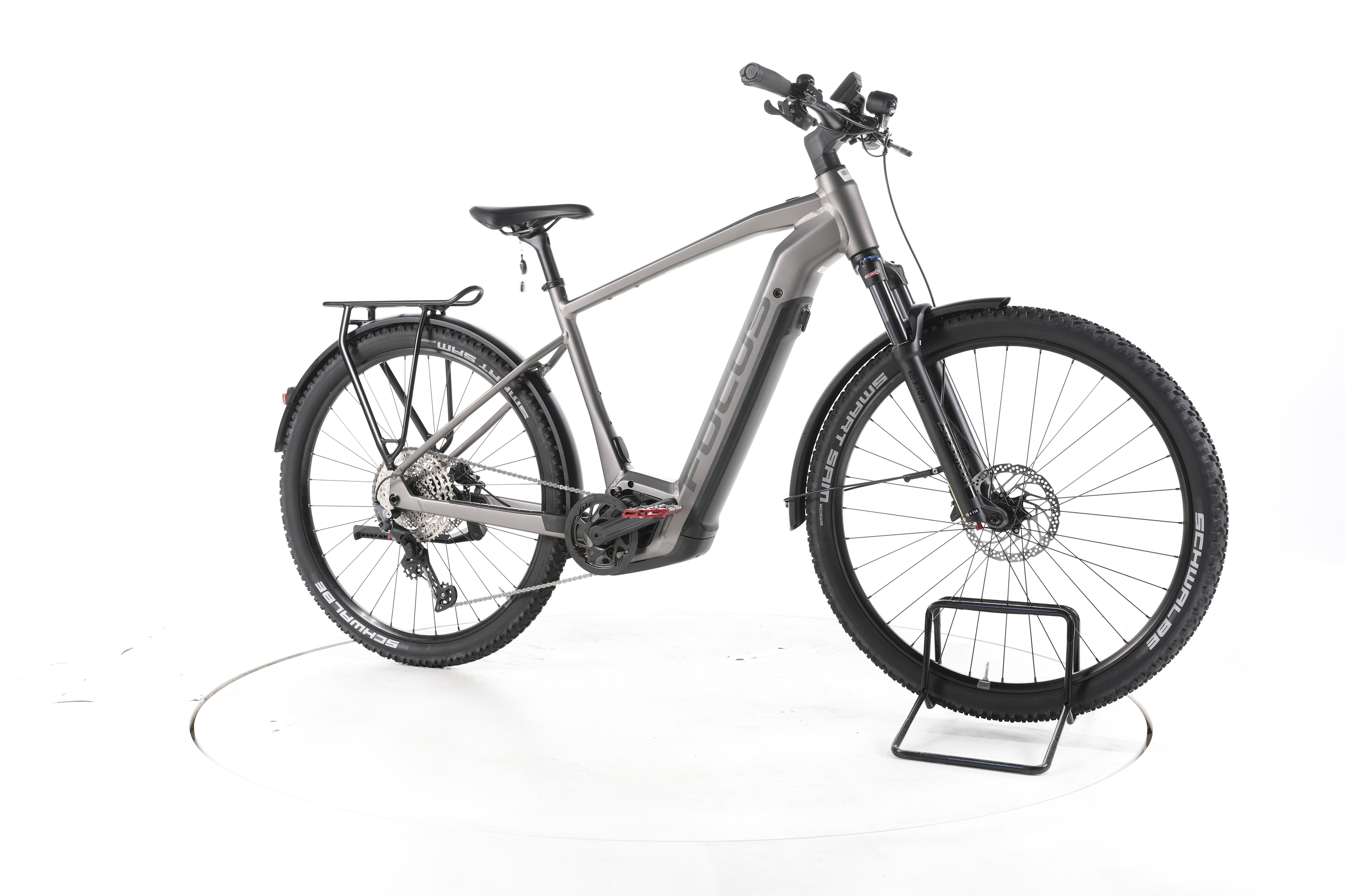 Focus Aventura 6.8 Trekking E-Bike - Image 2