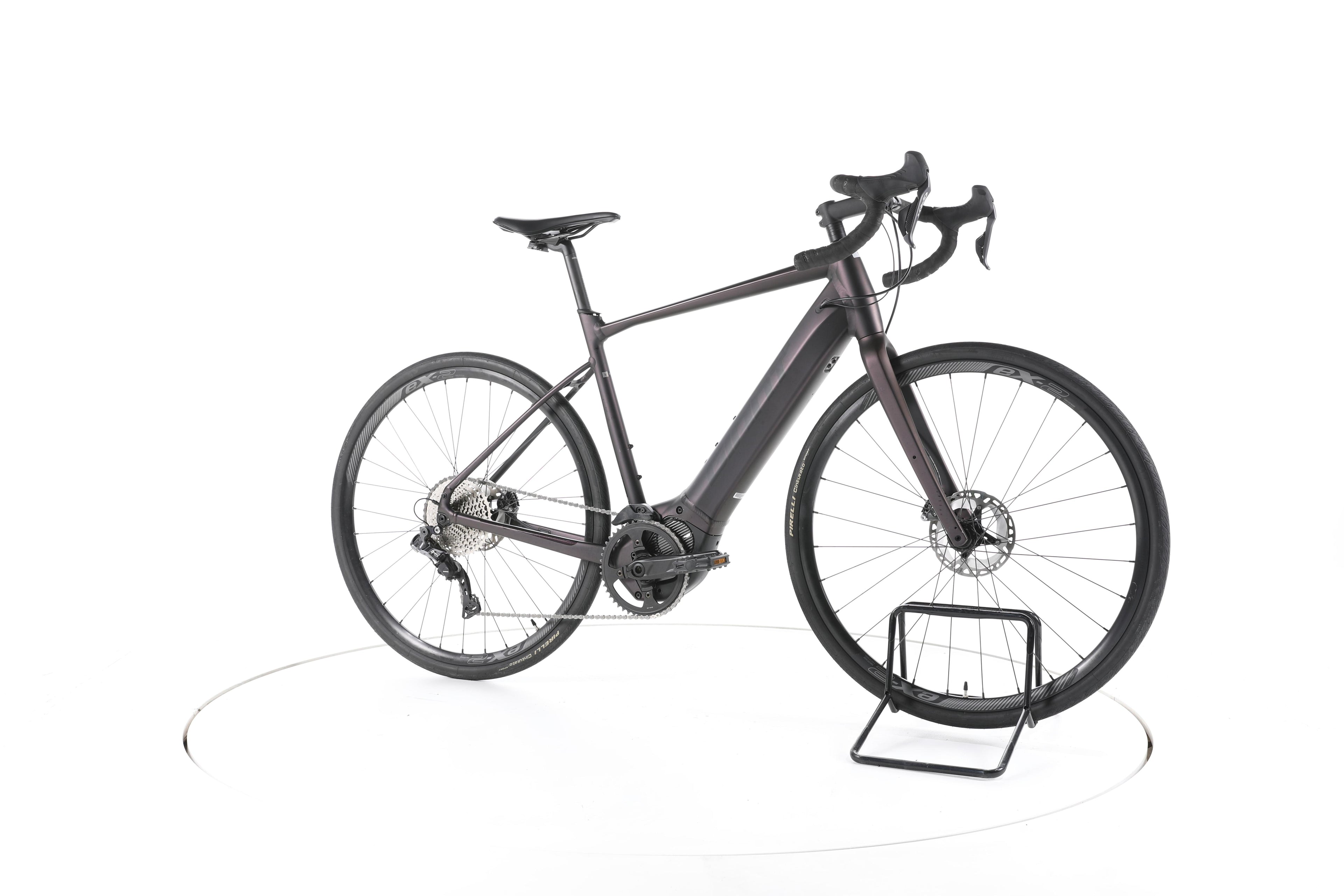 Giant Revolt E+ E-Gravelbike - Image 2