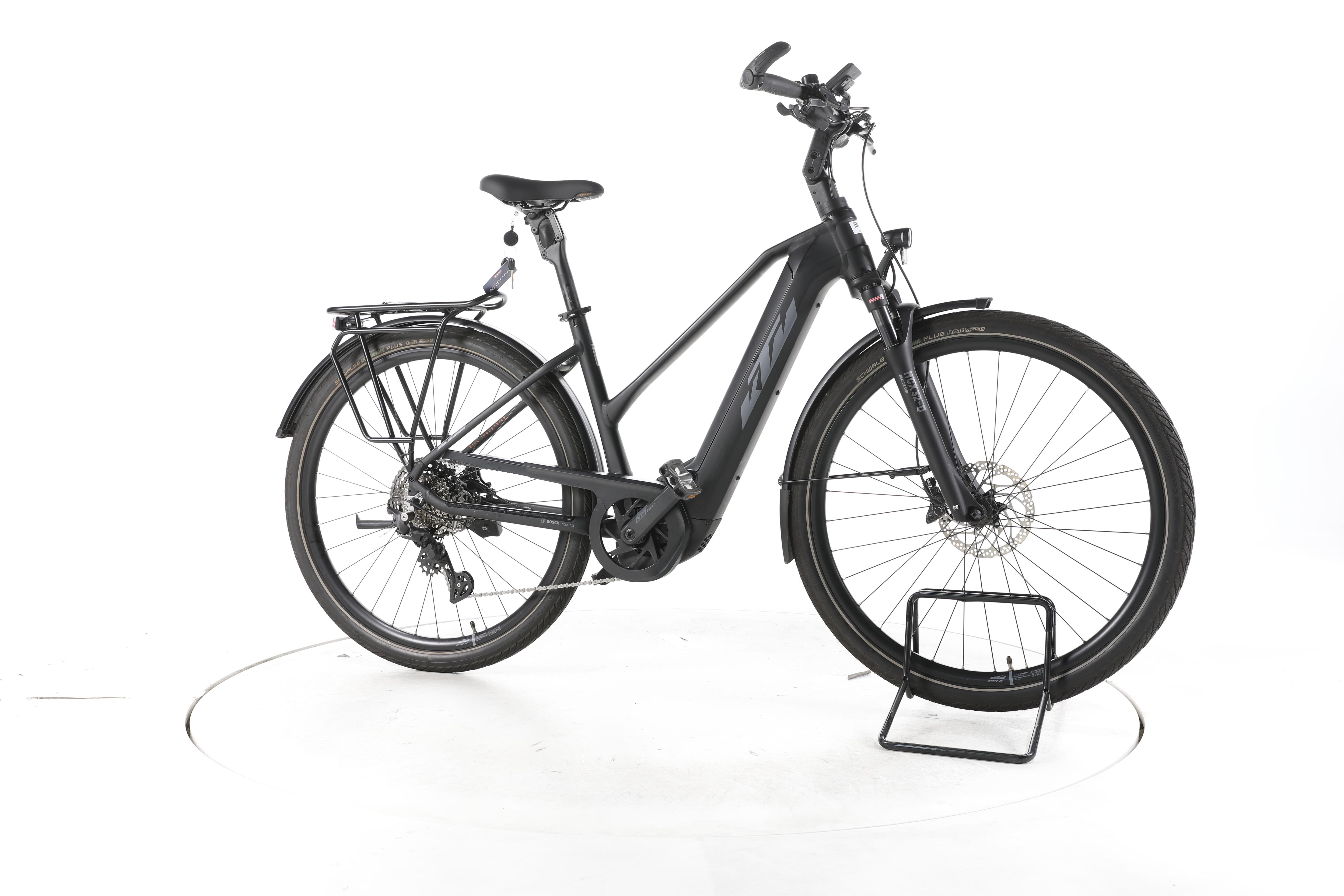 KTM Macina Style 730 Trekking E-Bike - Image 2