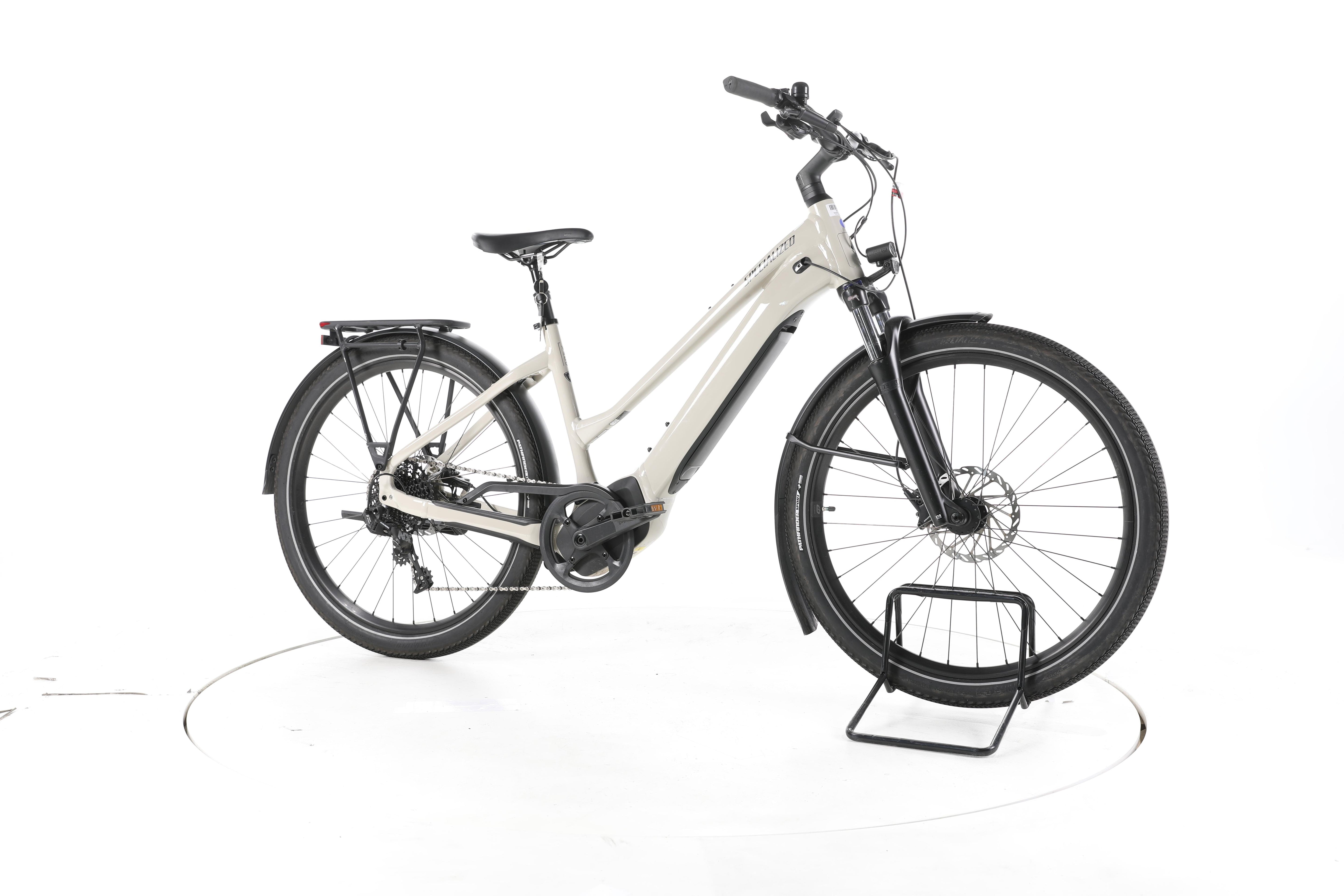Specialized Turbo Vado 4.0 City E-Bike - Image 2