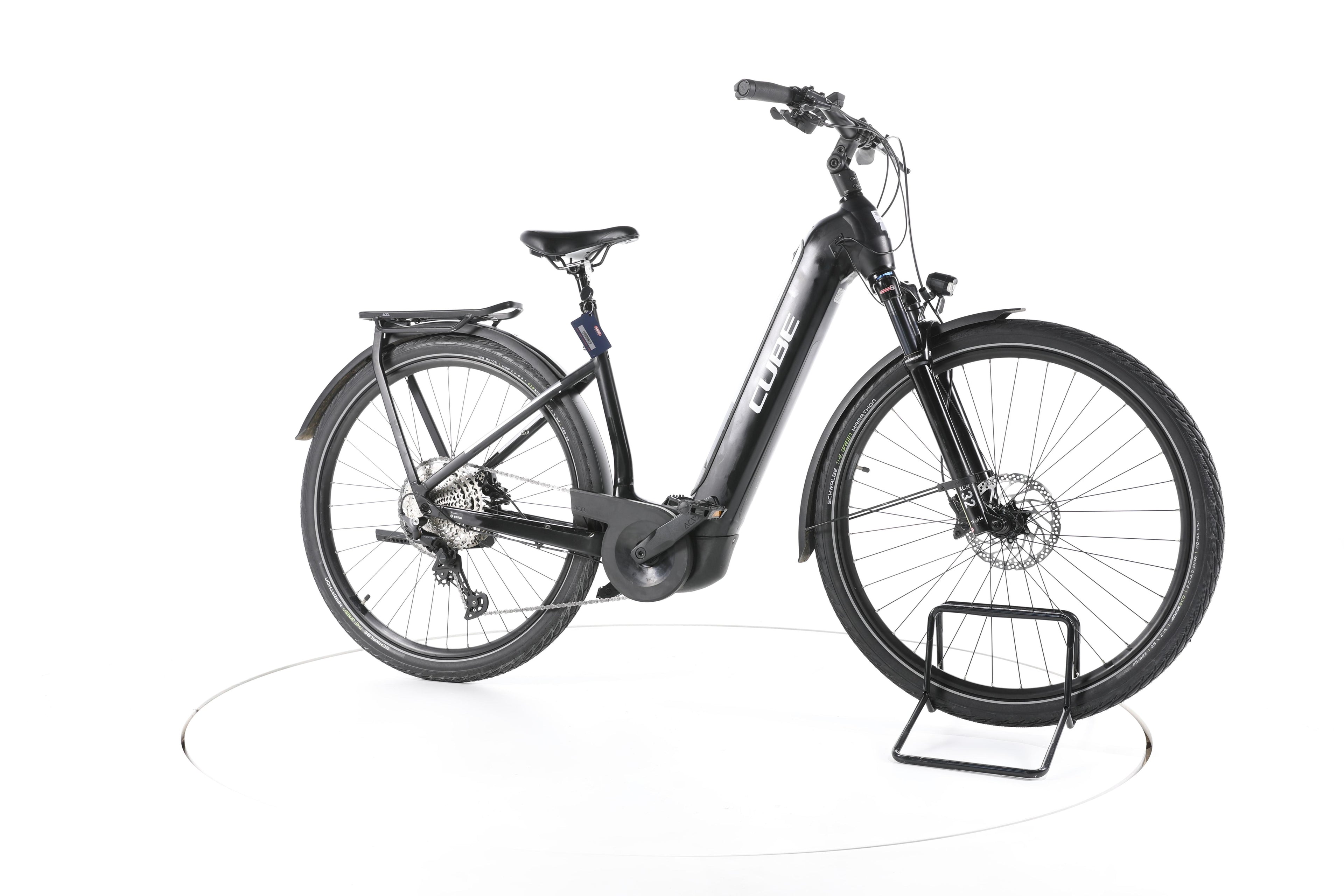 Cube Kathmandu Hybrid EXC Trekking E-Bike Tiefeinsteiger - Image 2