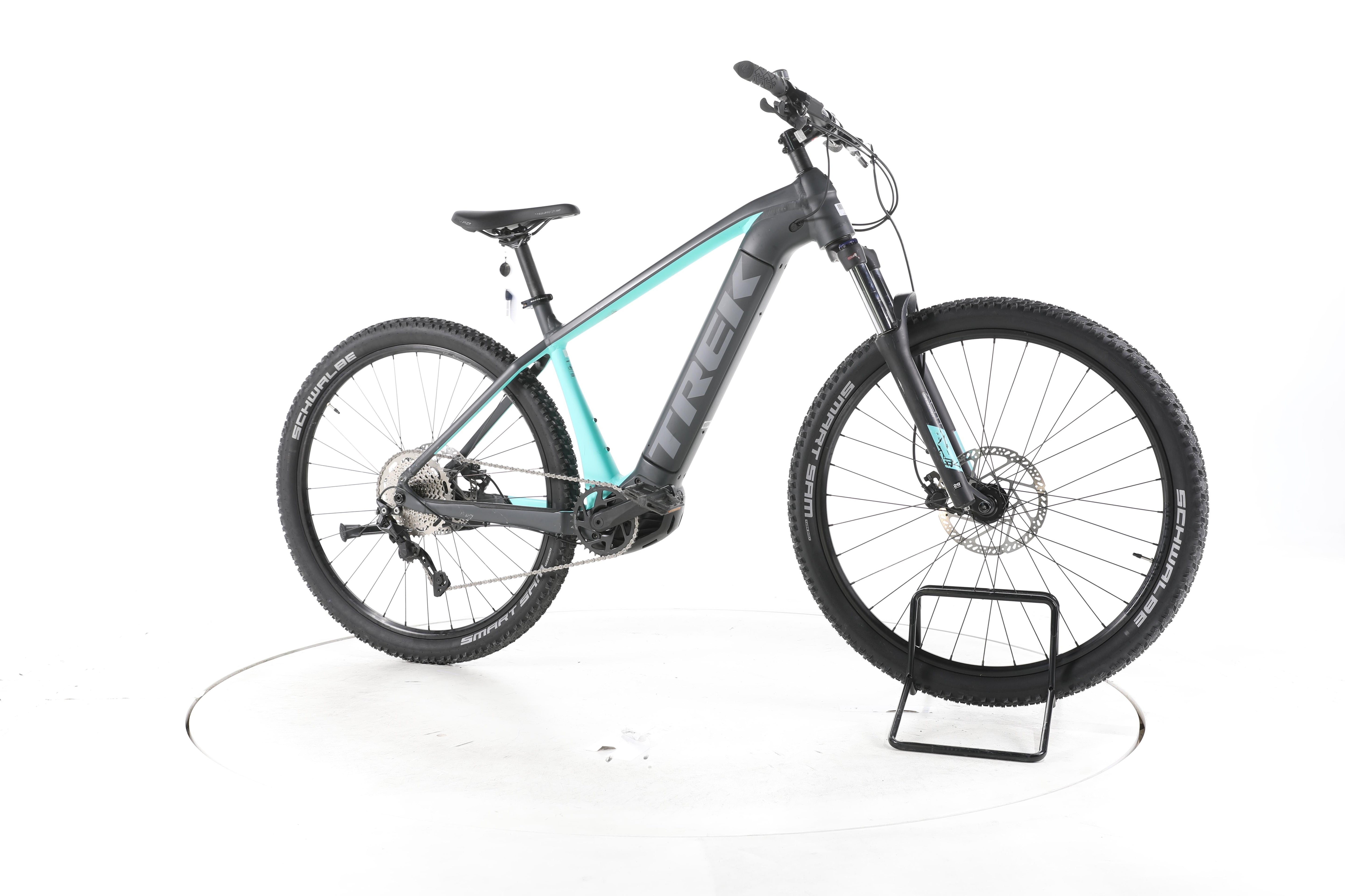 Trek Powerfly 4 Gen 3 E-Bike - Image 2