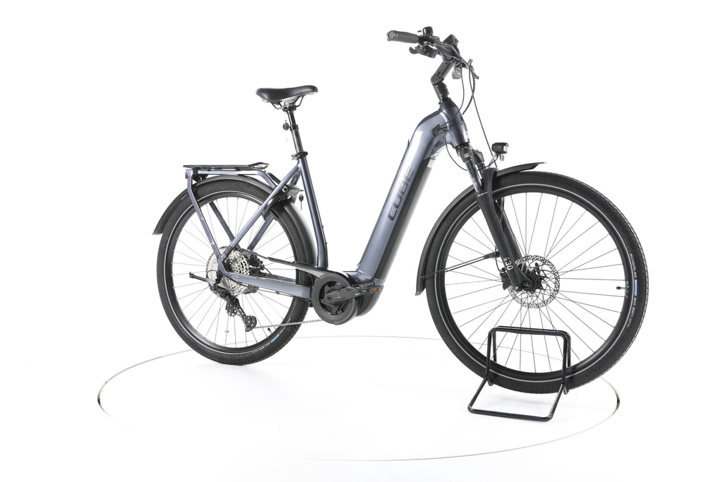 Cube Touring Hybrid Pro Trekking E-Bike Tiefeinsteiger - Image 2