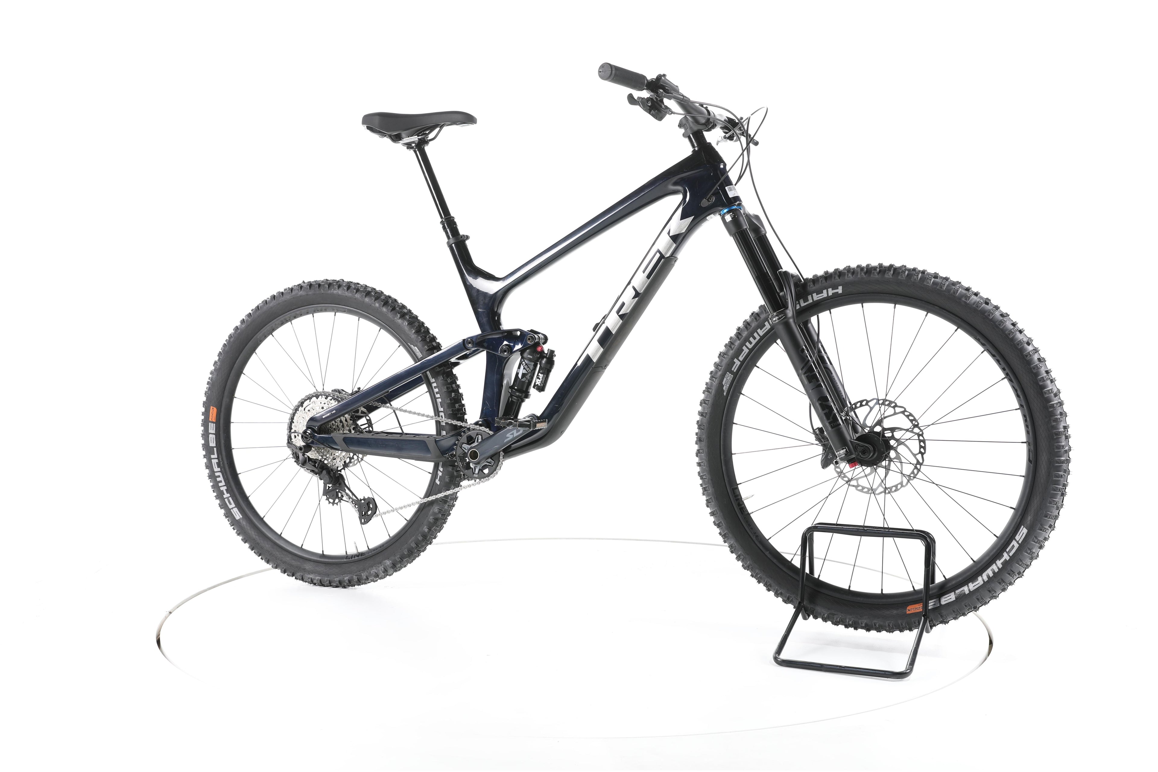 Trek Slash 9.7 Gen 5 - Image 2
