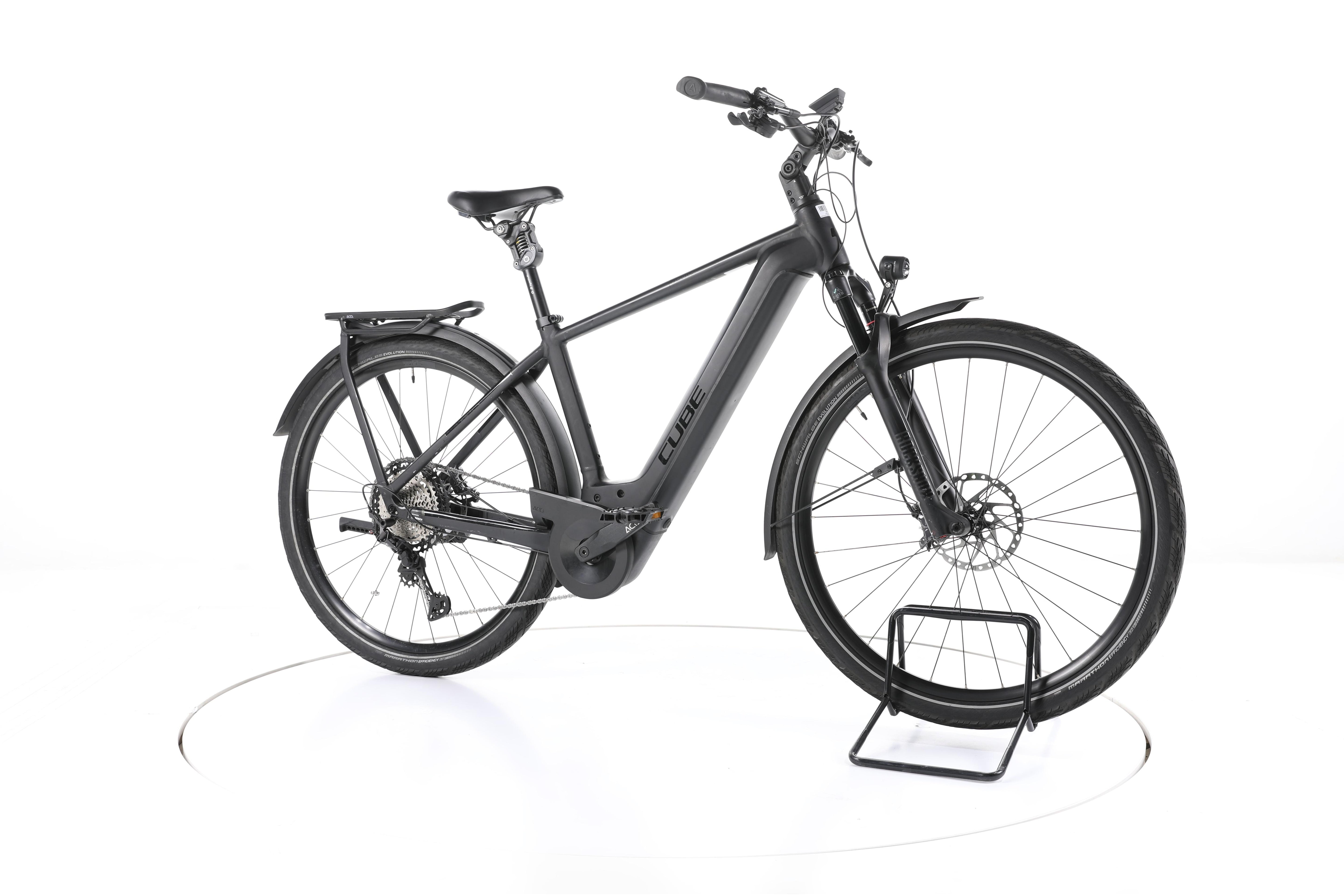 Cube Kathmandu Hybrid SLT Trekking E-Bike - Image 2