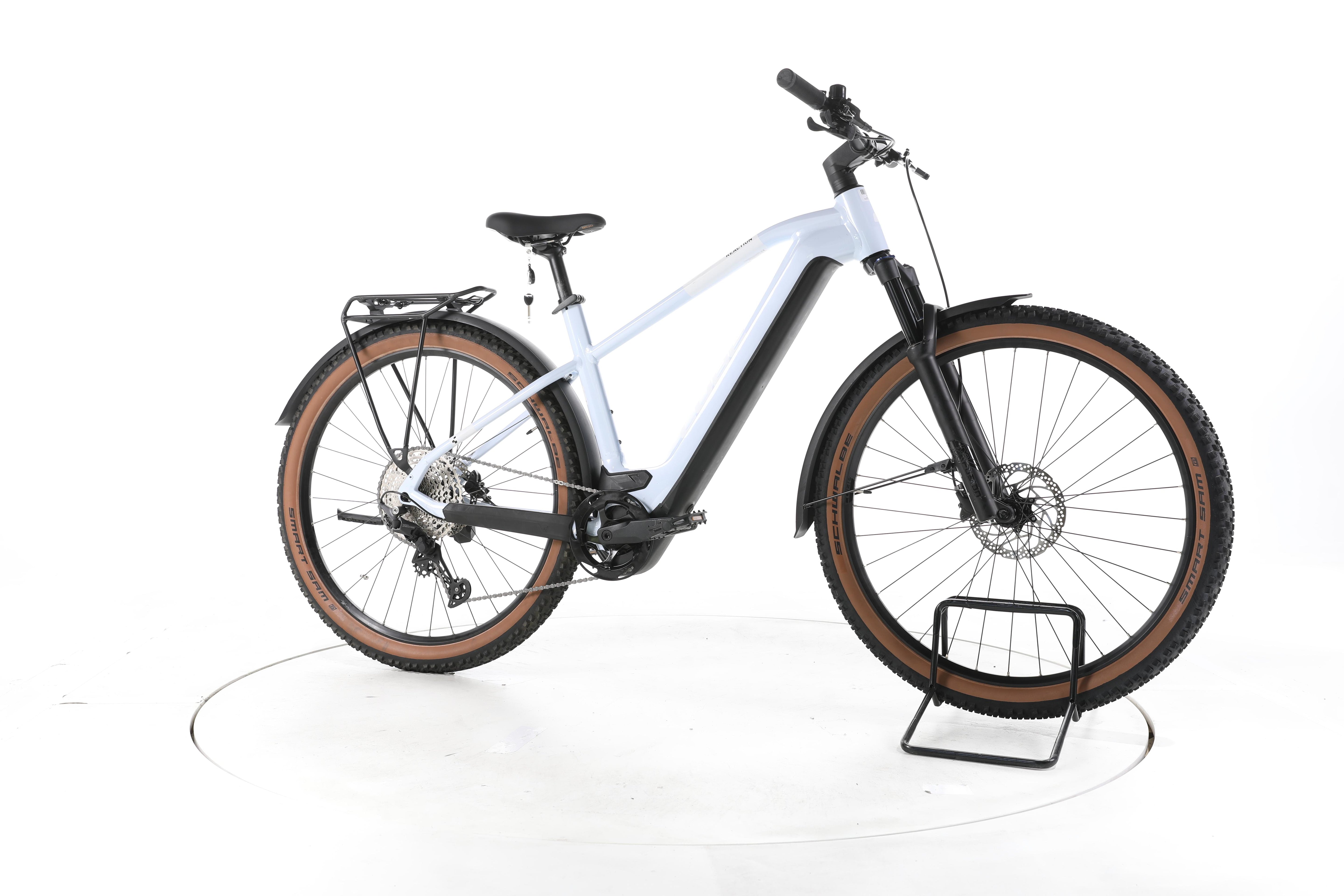 Cube Reaction Hybrid Pro Trekking E-Bike - Image 2