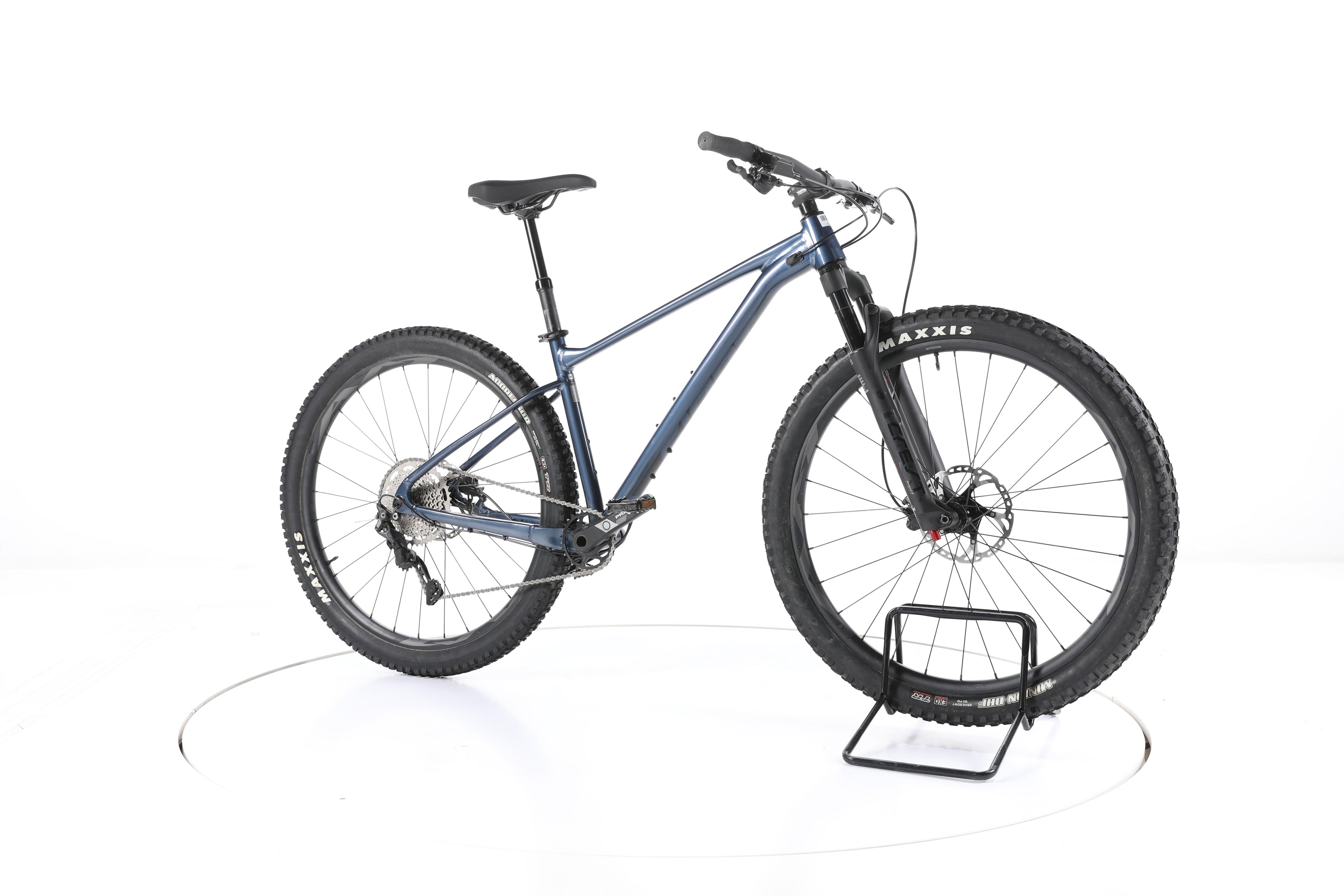 Giant Fathom 2 - Image 2