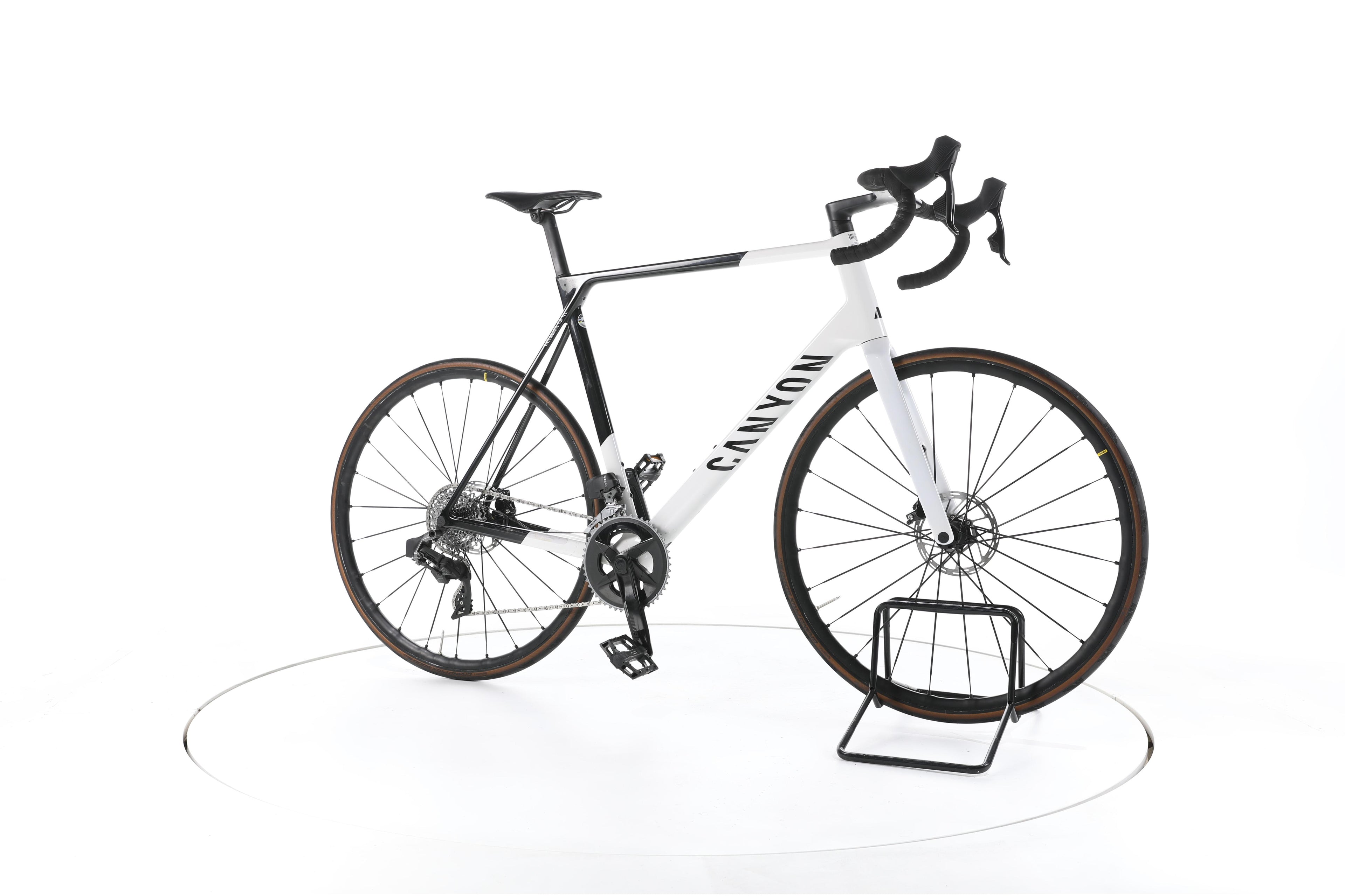 Canyon Ultimate CF SL 7 eTap - Image 2