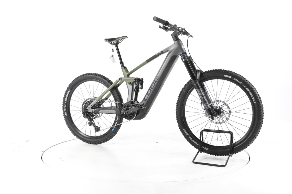 Cube Stereo Hybrid 160 HPC TM flash E-Bike Fully Carbon - Image 2